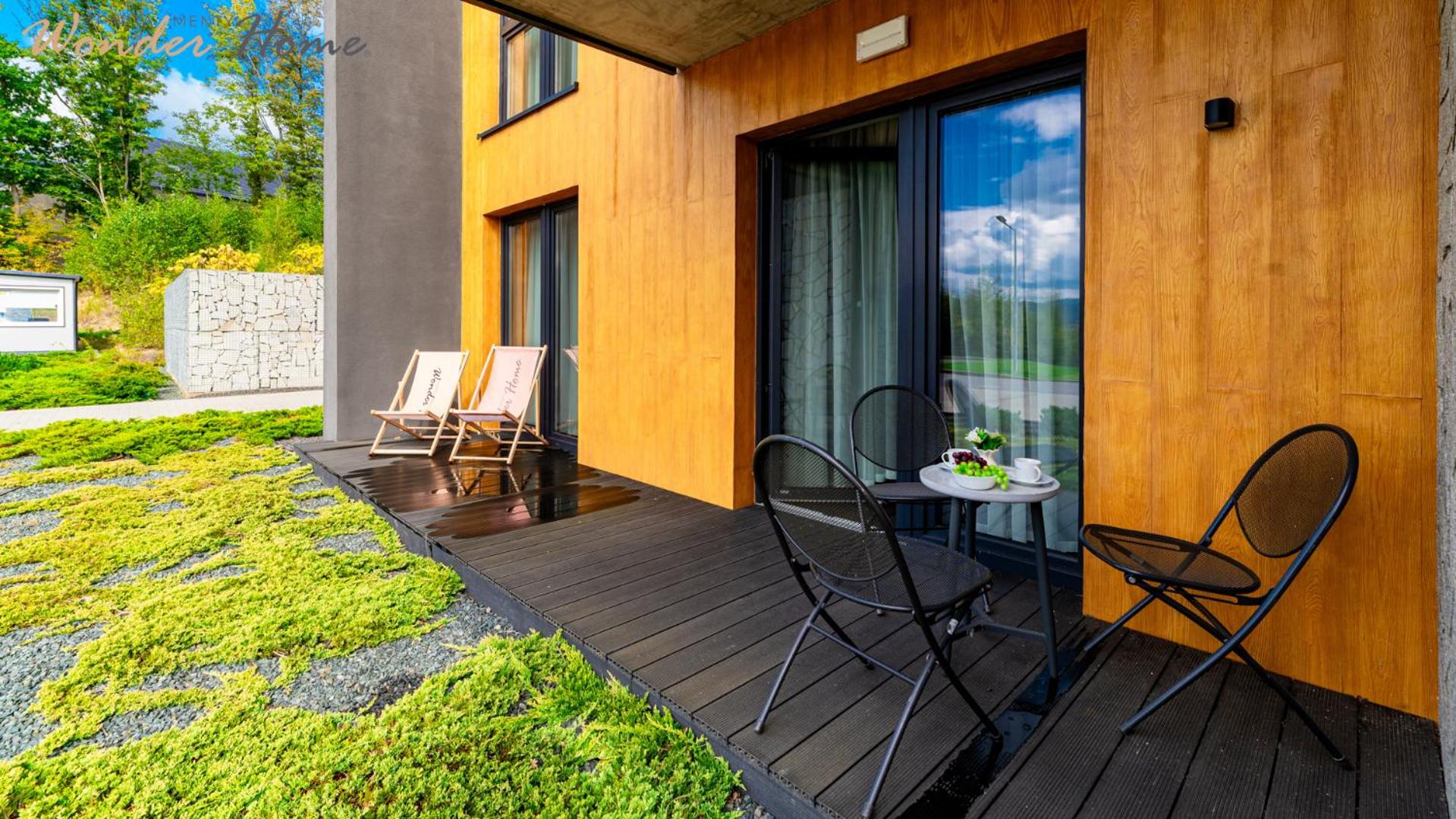 Wonder Hill - klimatyzowane apartamenty z bajkowym widokiem na góry i zalew