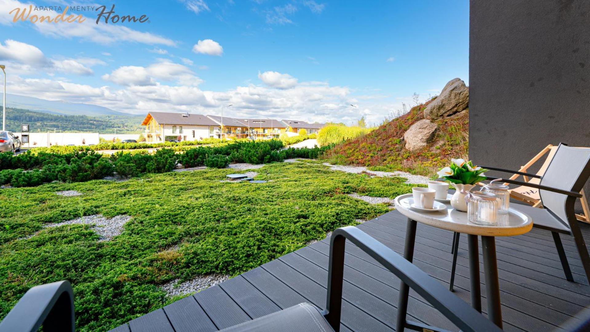 Wonder Hill - klimatyzowane apartamenty z bajkowym widokiem na góry i zalew