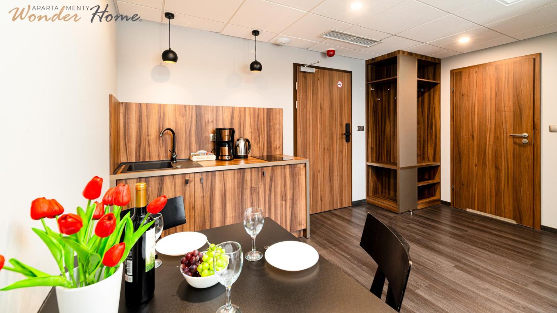 Wonder Hill - klimatyzowane apartamenty z bajkowym widokiem na góry i zalew