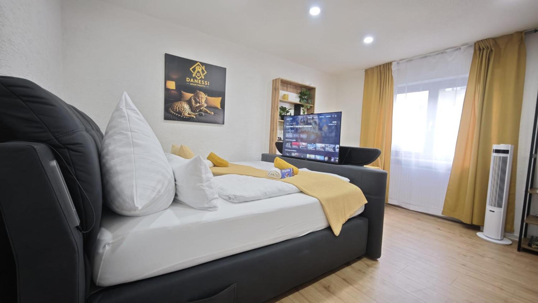 DANESSI-Business-Apartment, nahe Industriegebiet und Koblenz, WLAN, Smart TV Boxspringbett mit Waipu, Vollausgestattete Küche uvm