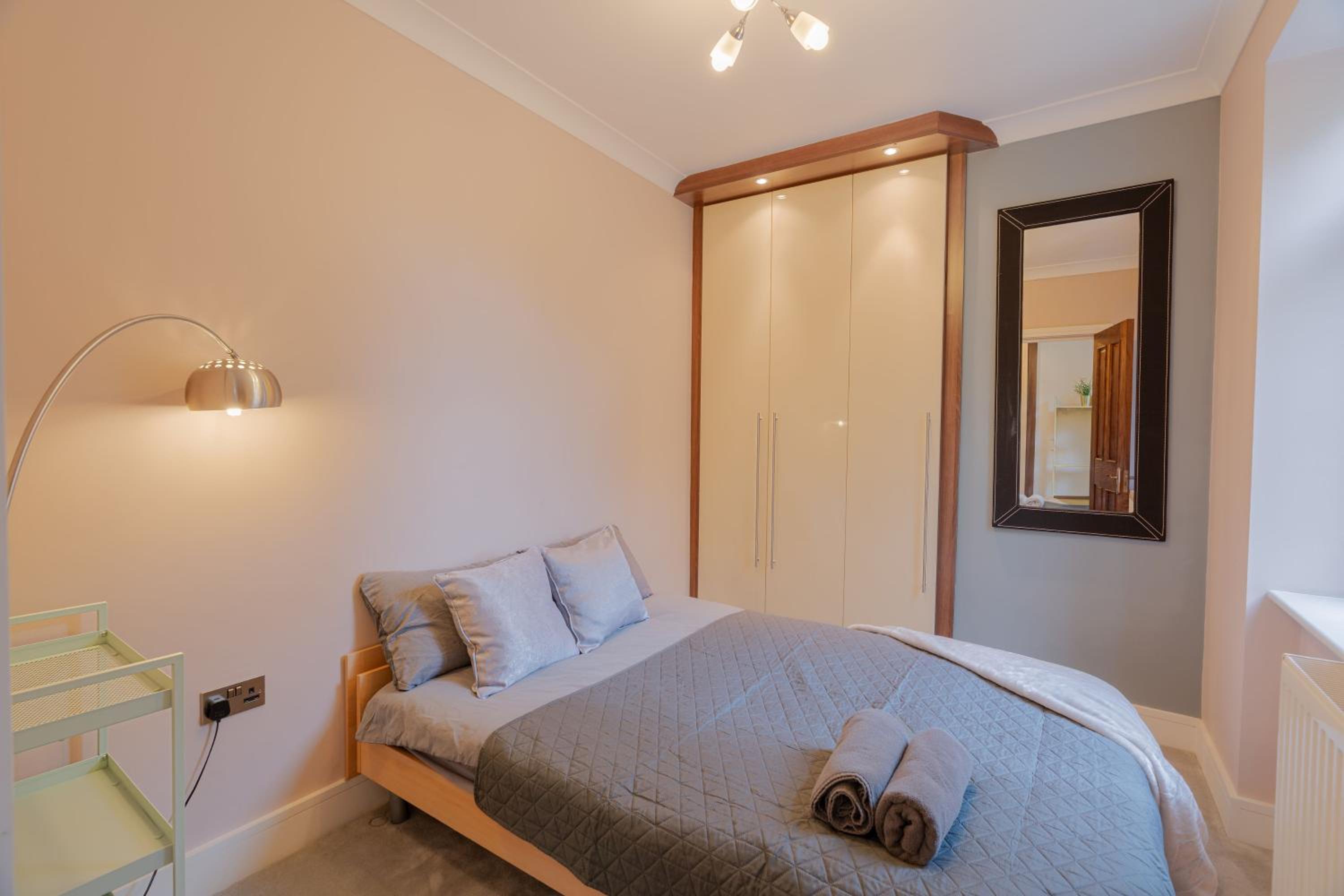 3 Bedrooms - Central Flat - St Johns' Wood - Lord's Cricket Ground - London Zoo