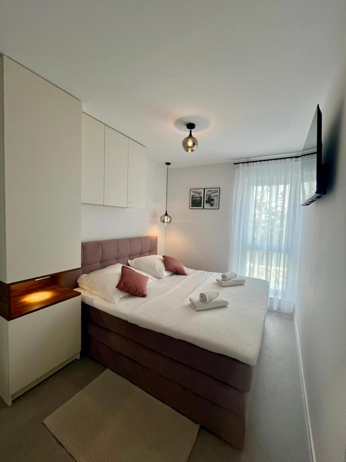 Salt & Stone - apartment with private pool