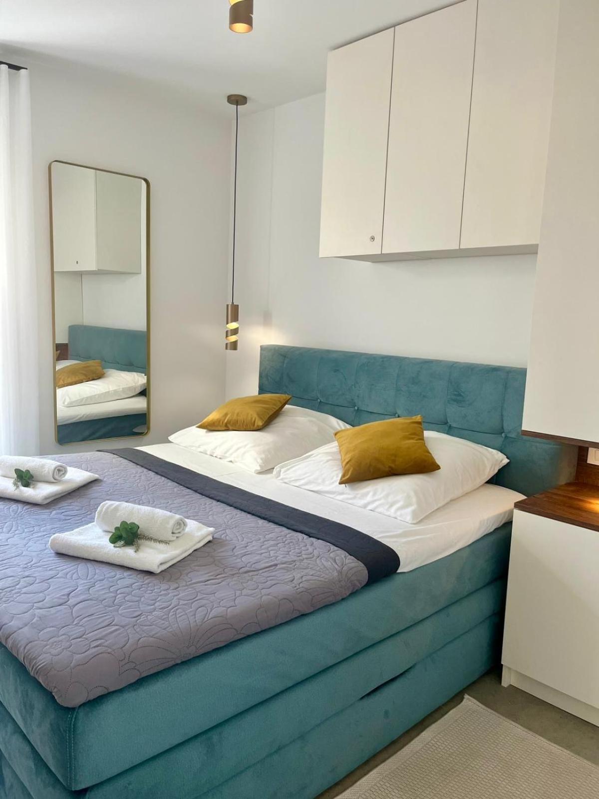 Salt & Stone - apartment with private pool