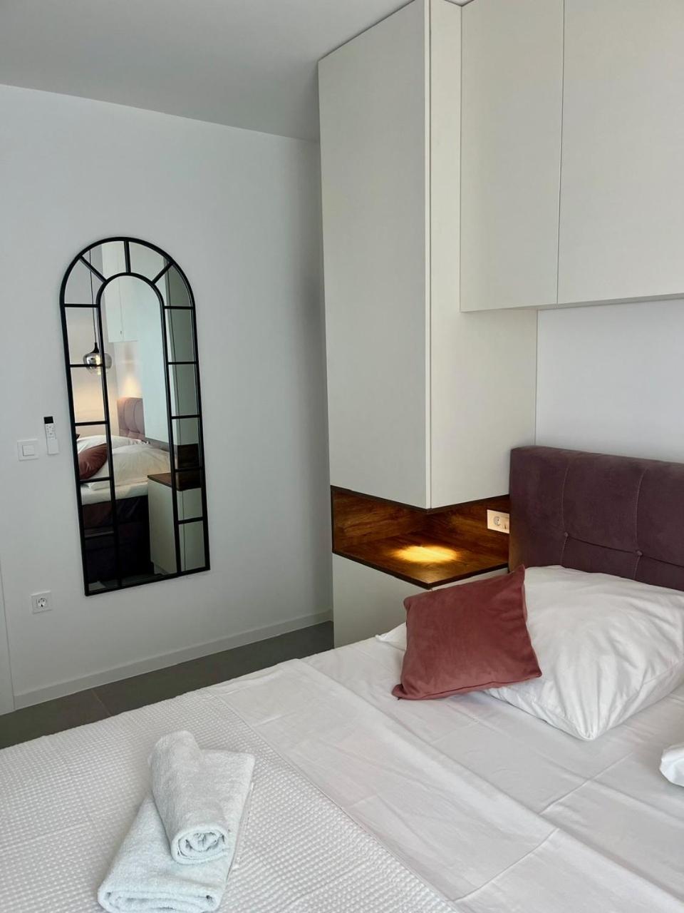 Salt & Stone - apartment with private pool