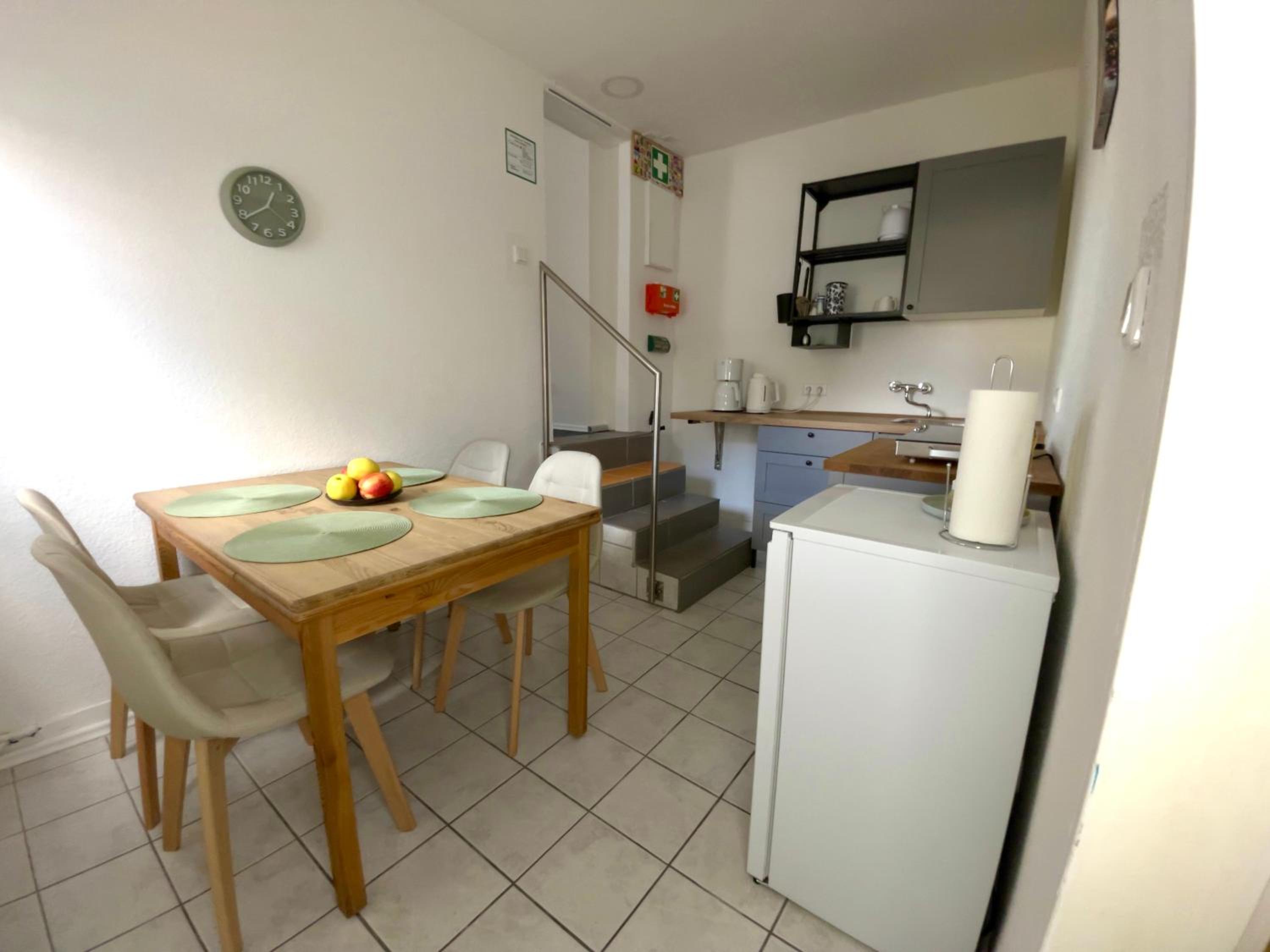 Jans 4 Personen Apartment Herten NRW Veltins Arena Küche P WLAN mit Code