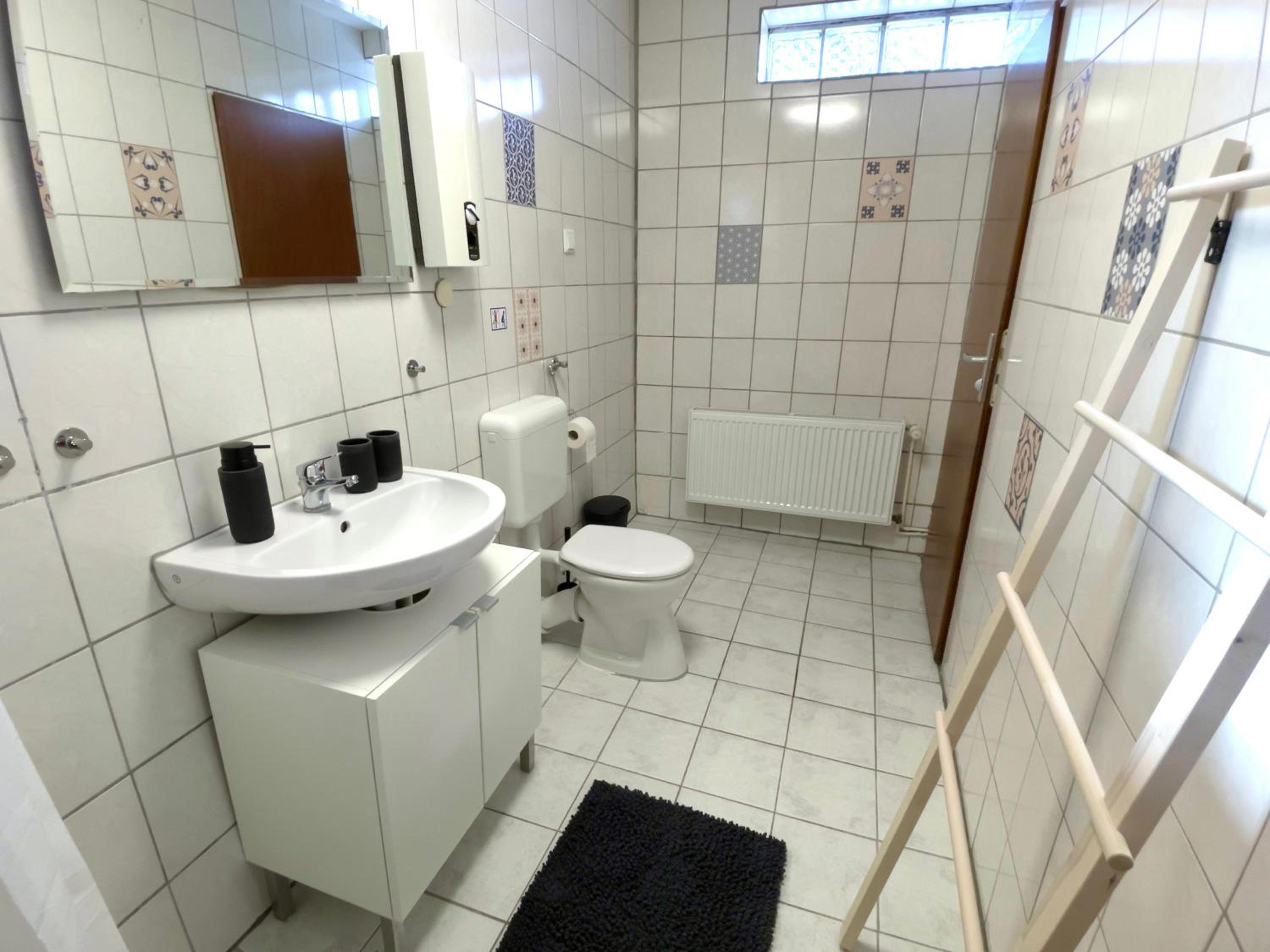 Jans 4 Personen Apartment Herten NRW Veltins Arena Küche P WLAN mit Code