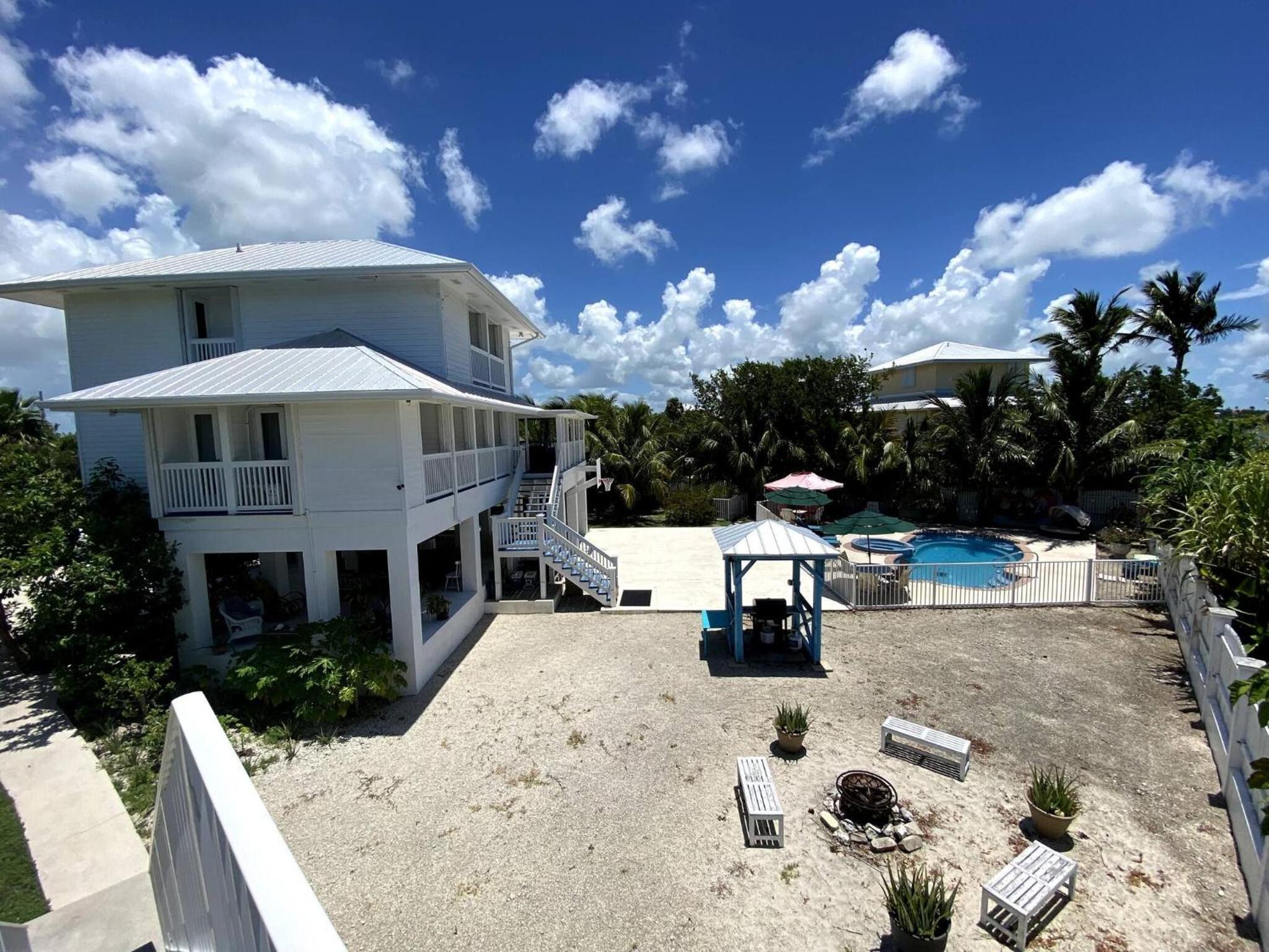 Eco Friendly Secluded OceanView Pool near Key West
