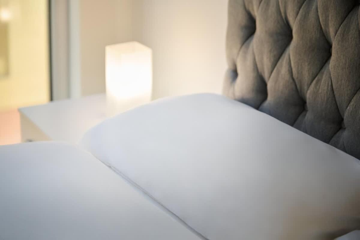 Joyful Management - Riverview 1 bedroom Apartment 10 min to City Centre