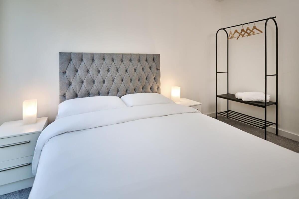 Joyful Management - Riverview 1 bedroom Apartment 10 min to City Centre