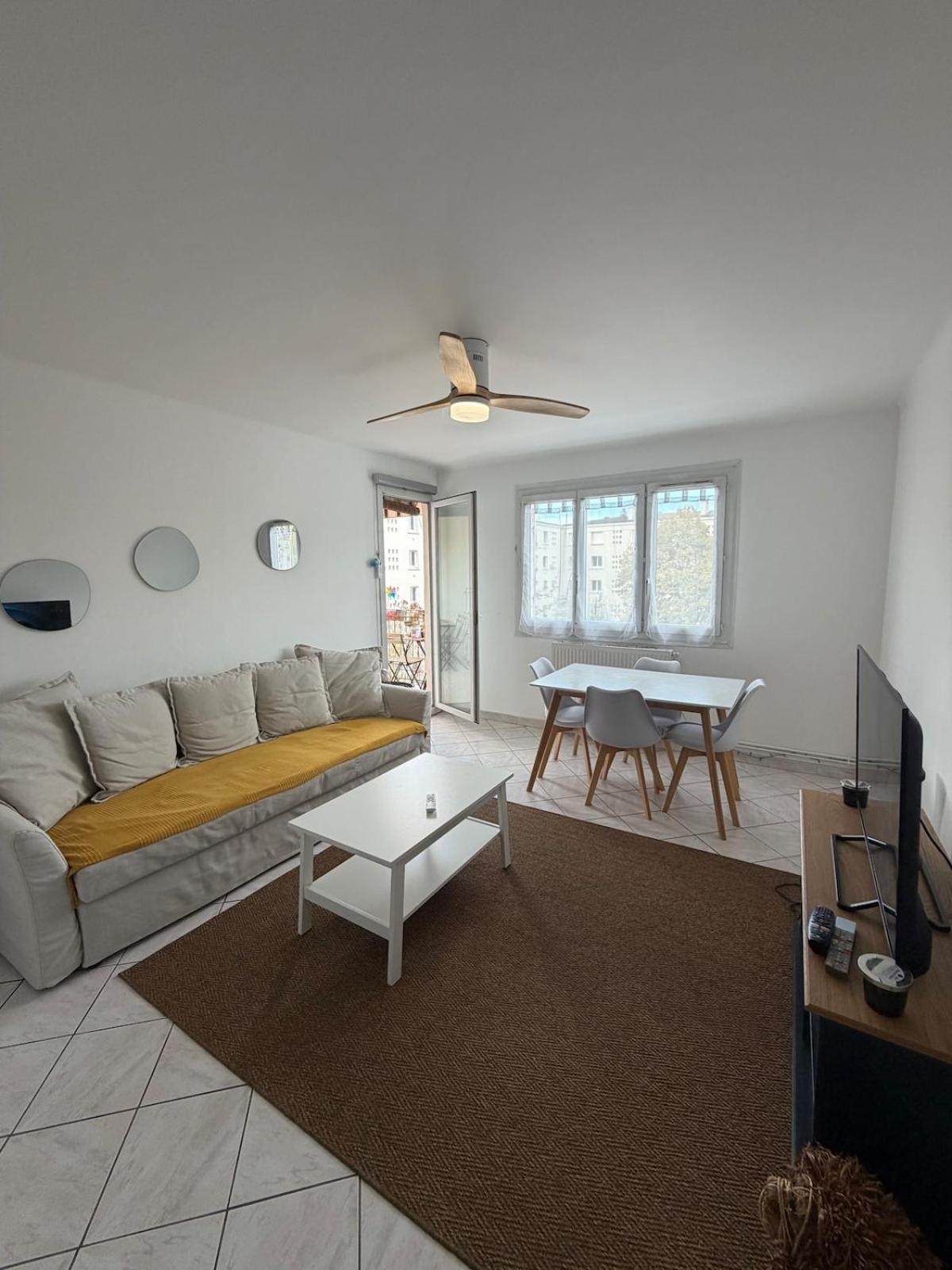 Appt aux Arceaux, Montpellier Centre, balcon, wifi, parking, Netflix