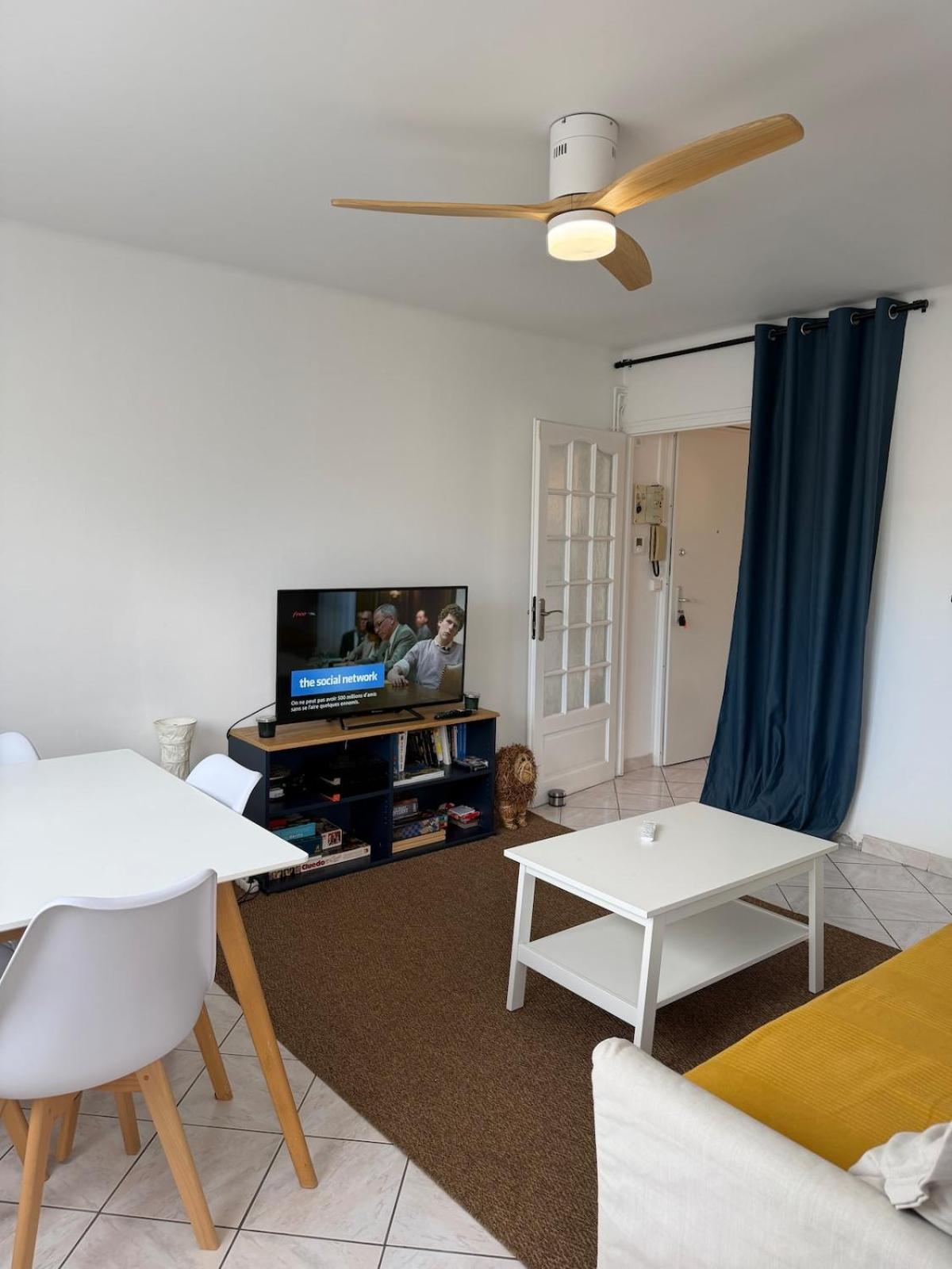 Appt aux Arceaux, Montpellier Centre, balcon, wifi, parking, Netflix