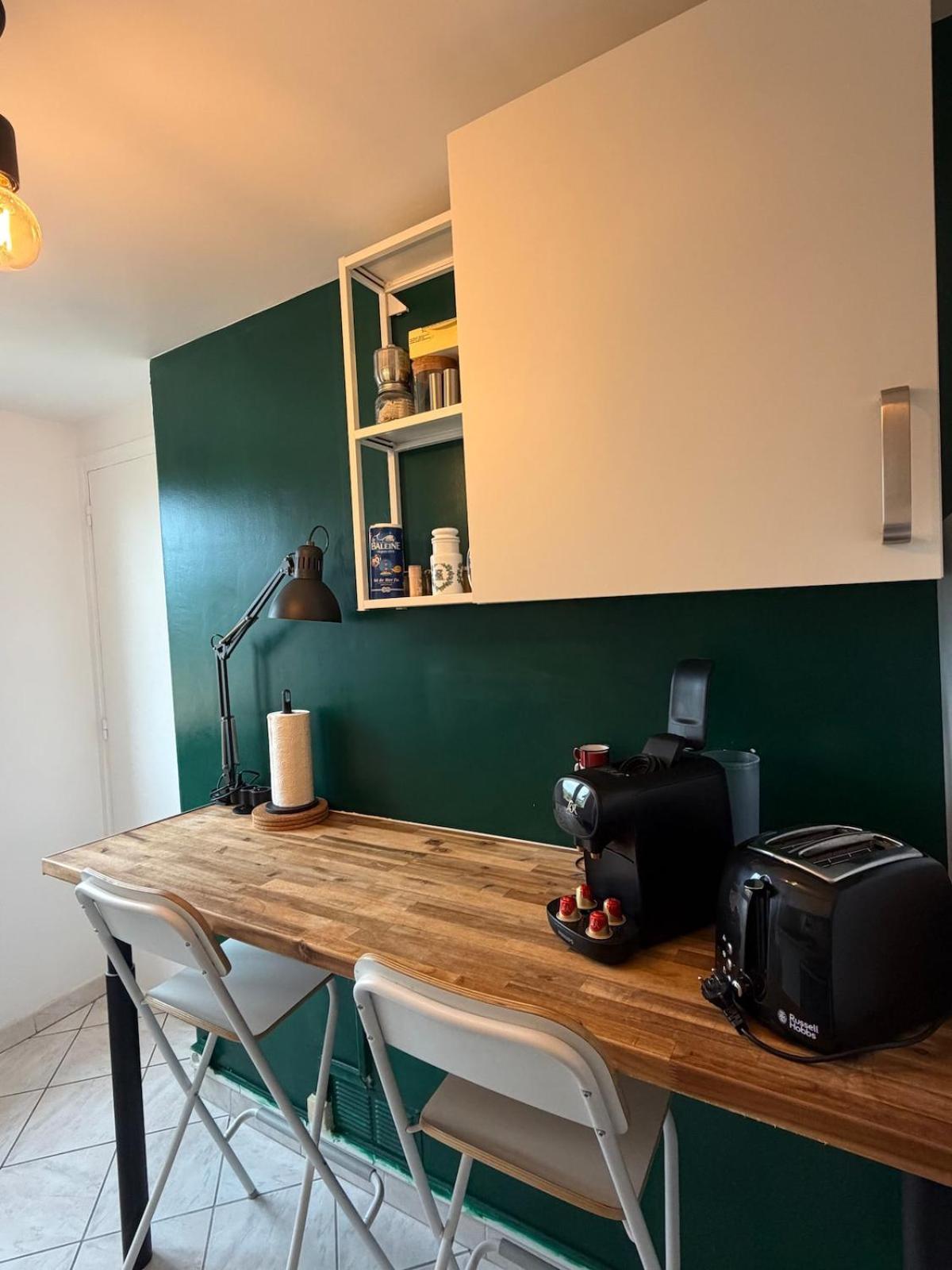 Appt aux Arceaux, Montpellier Centre, balcon, wifi, parking, Netflix
