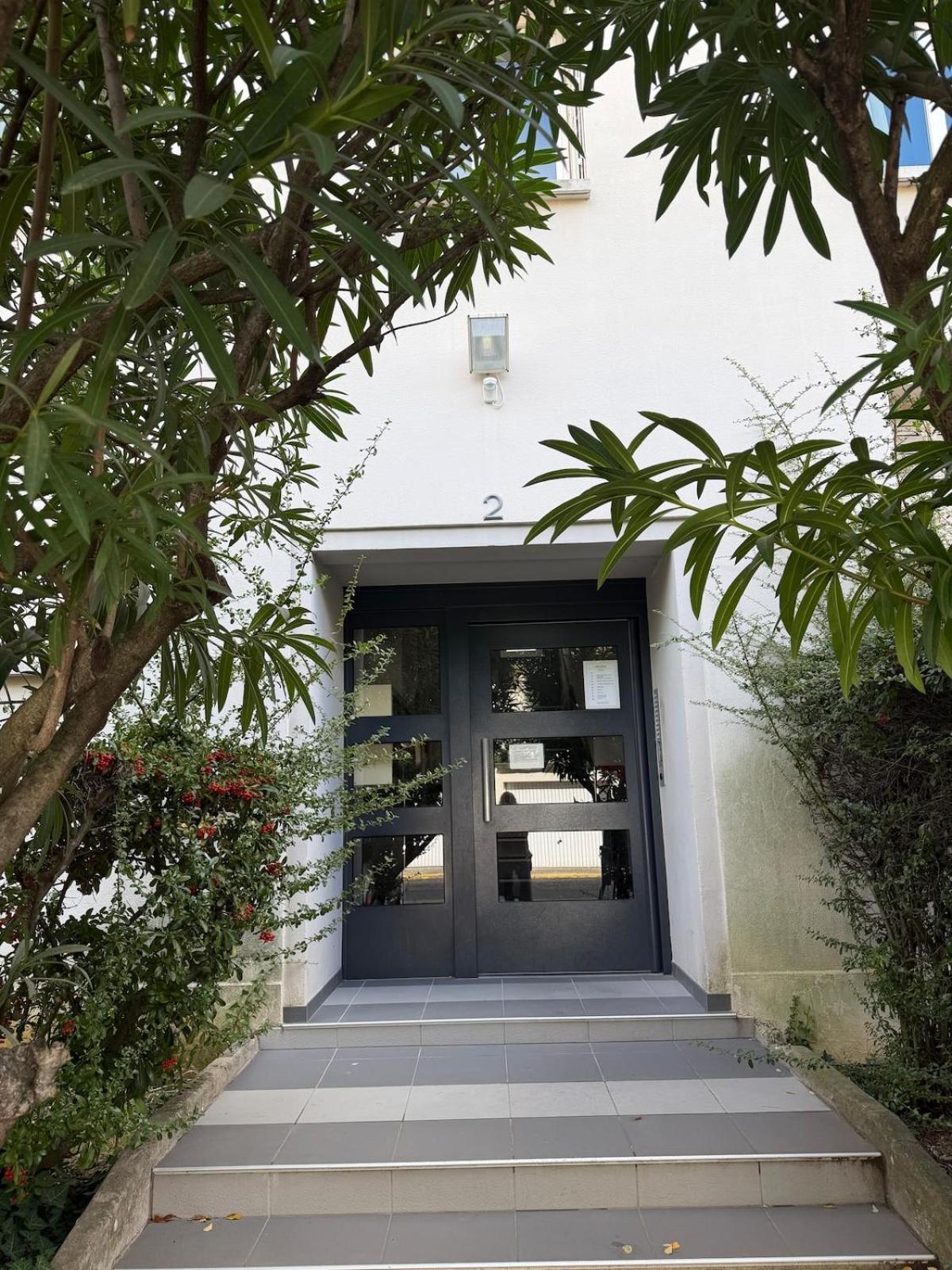 Appt aux Arceaux, Montpellier Centre, balcon, wifi, parking, Netflix