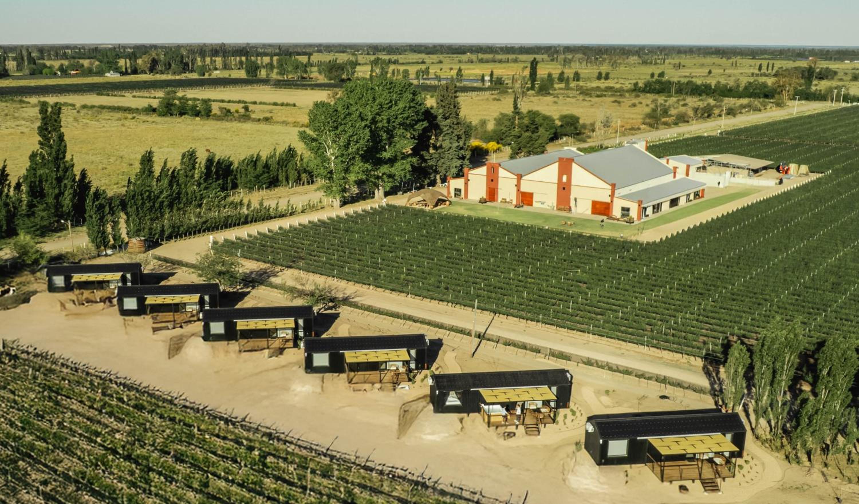 Bodega Iaccarini Wine Lodge by BT Homes