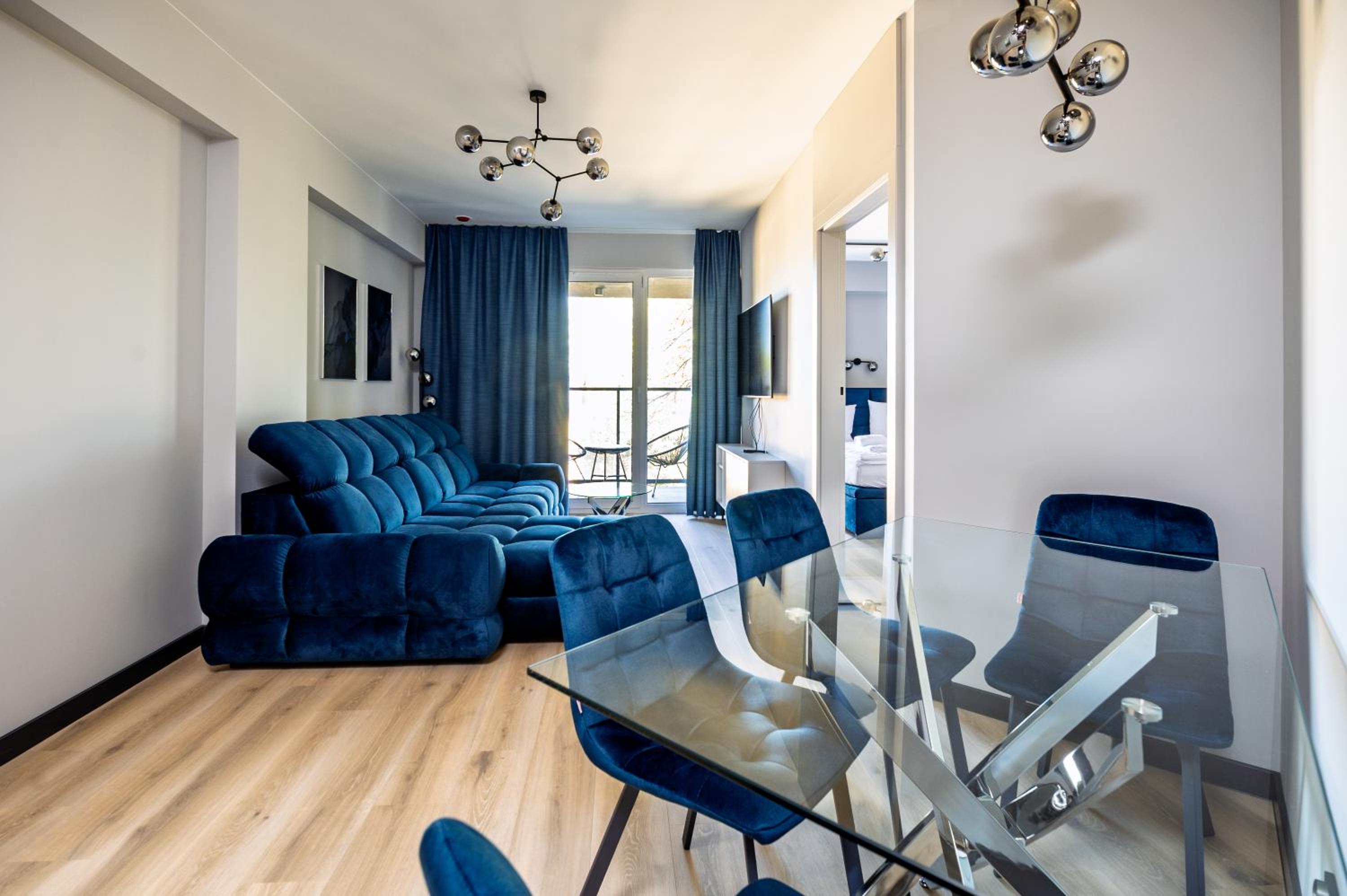 K52 Apartments