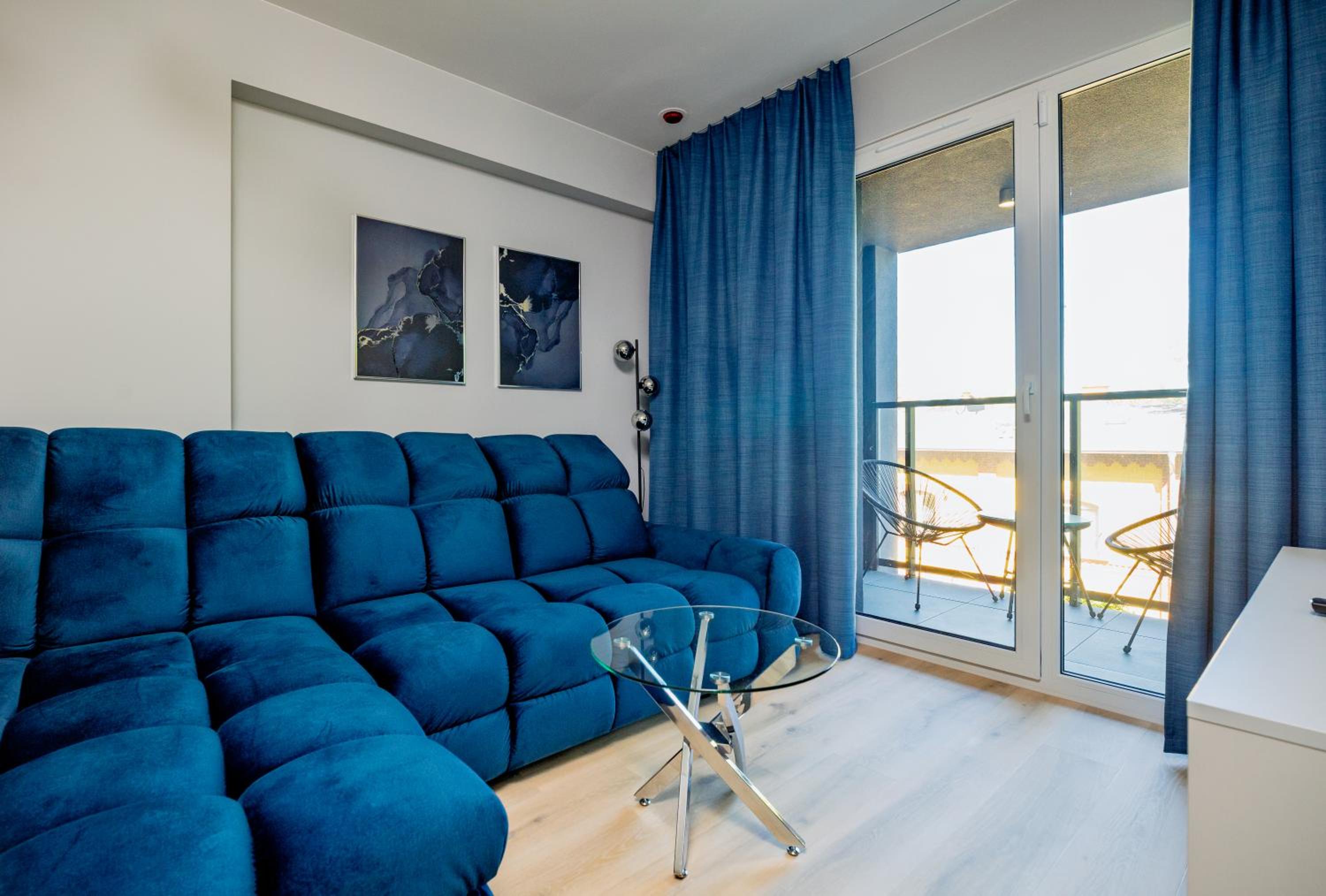 K52 Apartments