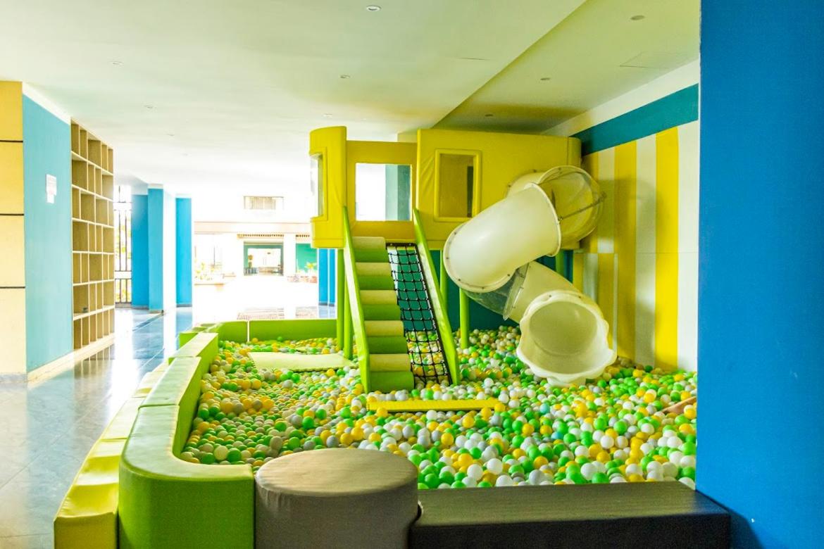 Alba Apartment in Nairobi with Pool, Gym and Minimart