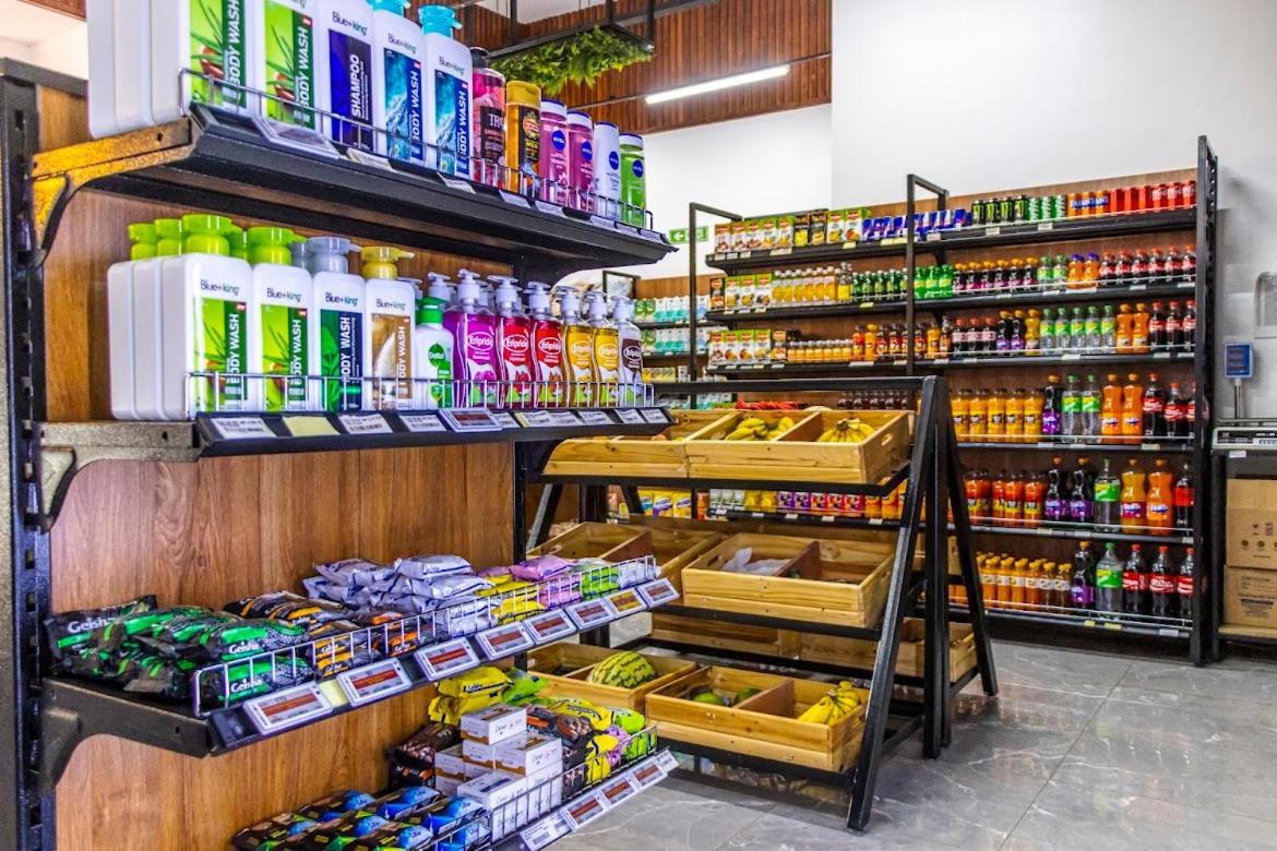 Alba Apartment in Nairobi with Pool, Gym and Minimart