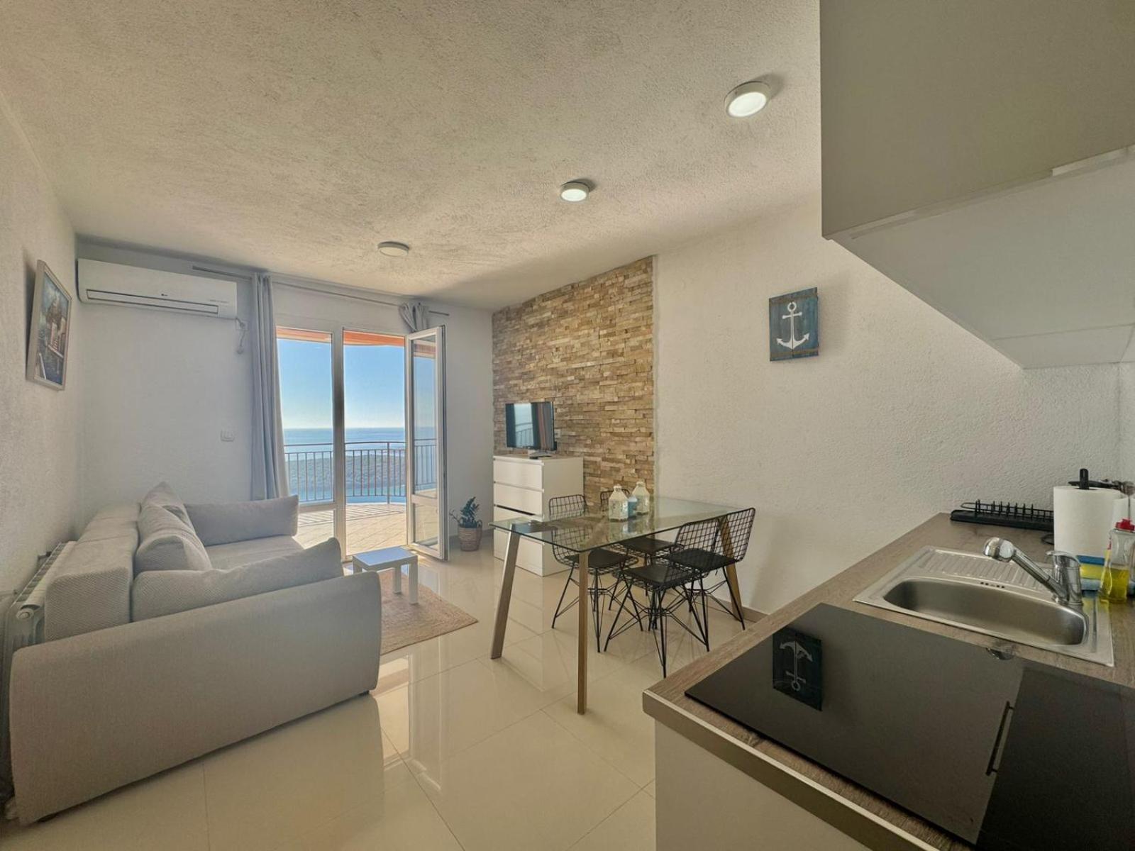 Calma Vista Apartments