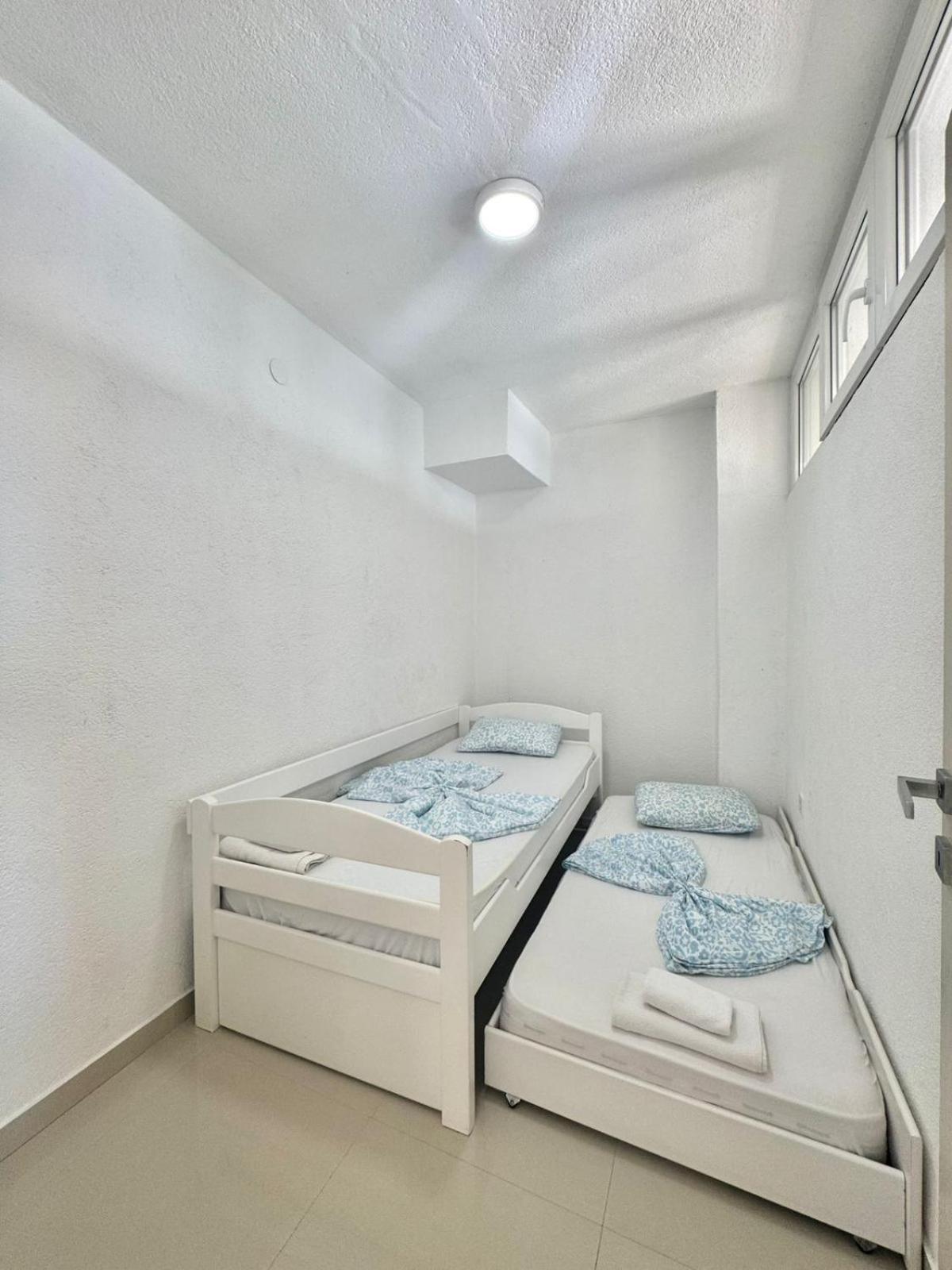 Calma Vista Apartments