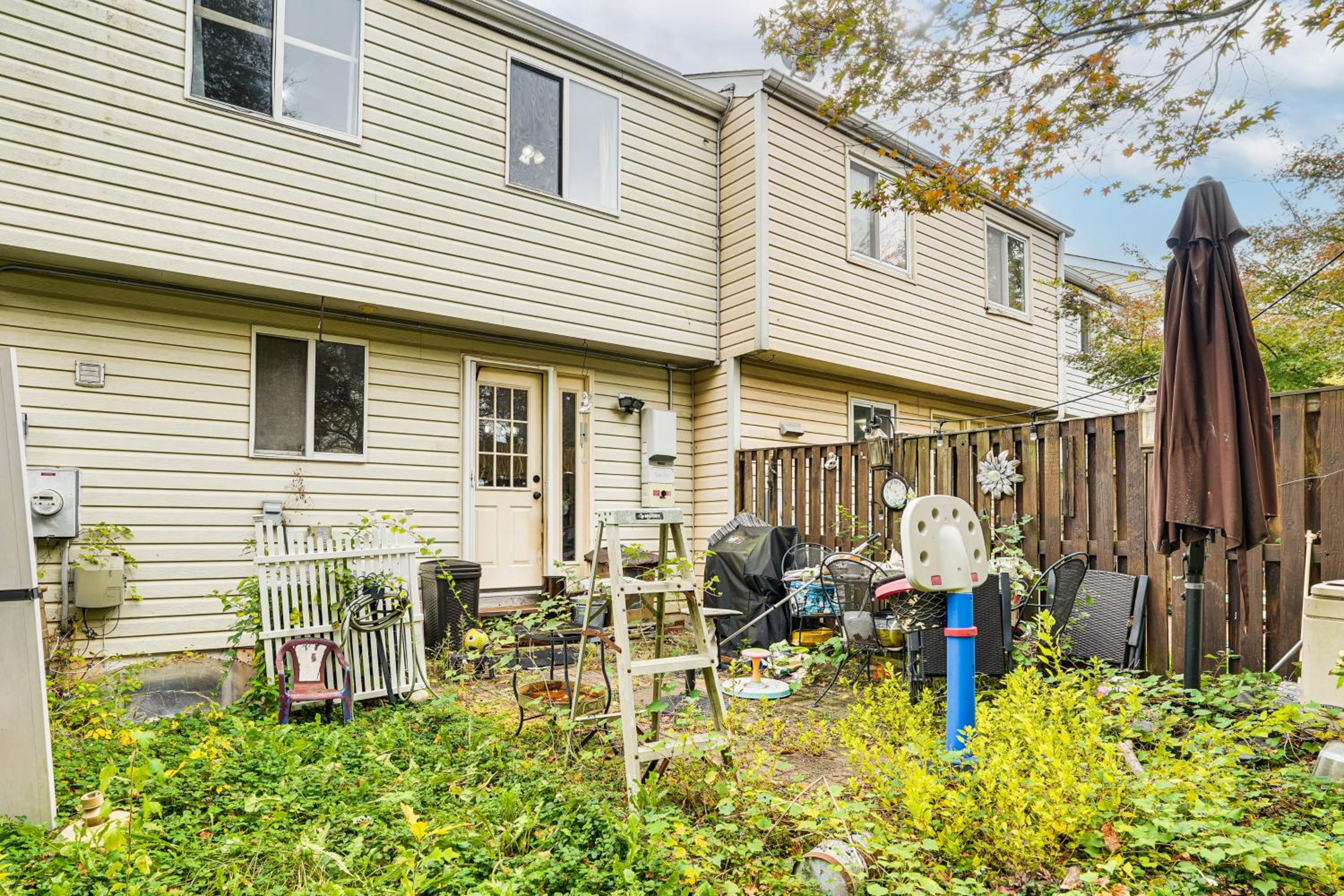 Near Trails, Parks and Orchards Germantown Retreat