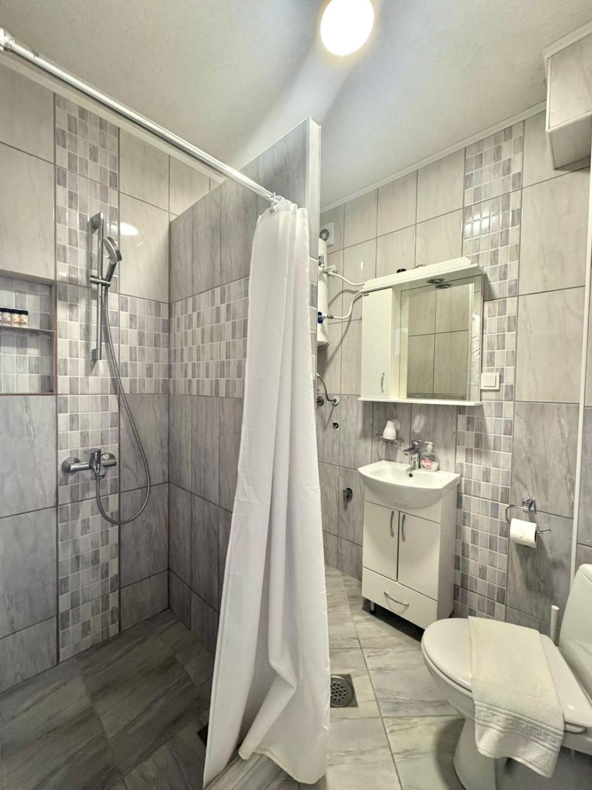 Calma Vista Apartments