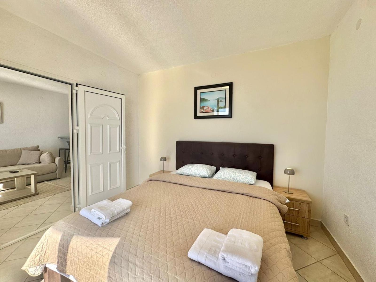 Calma Vista Apartments