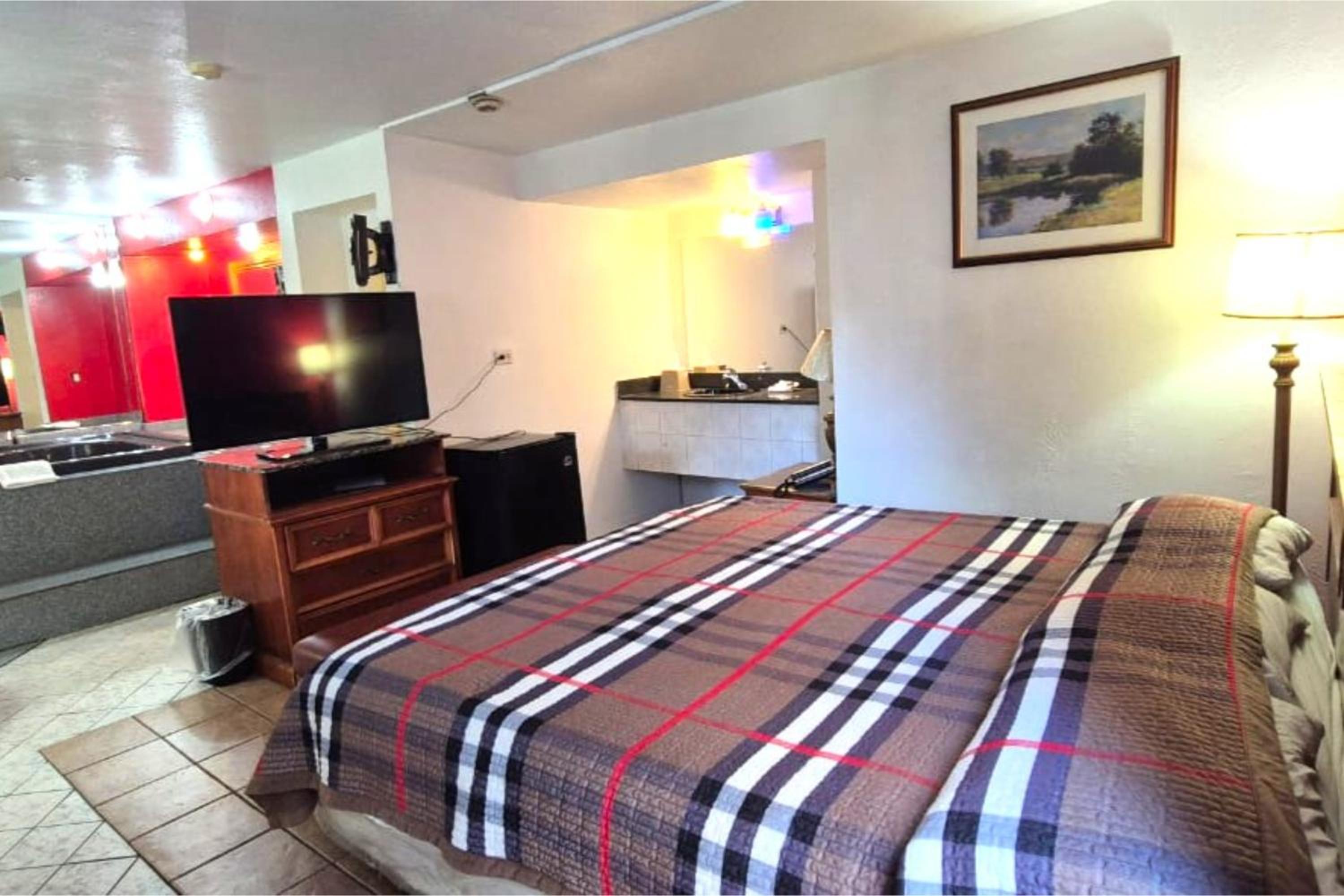 Saratoga Motel By Capital O Near Midway Airport Chicago IL
