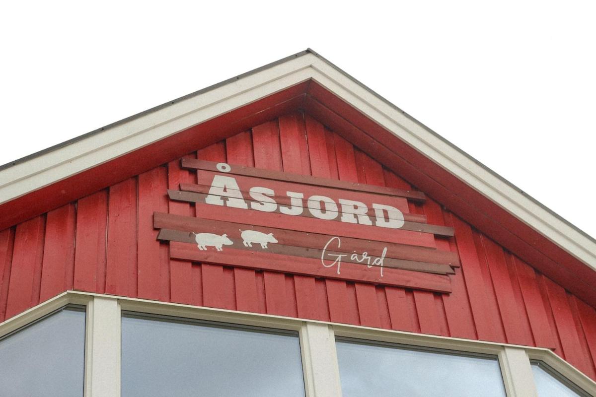 Åsjord Farmhouse