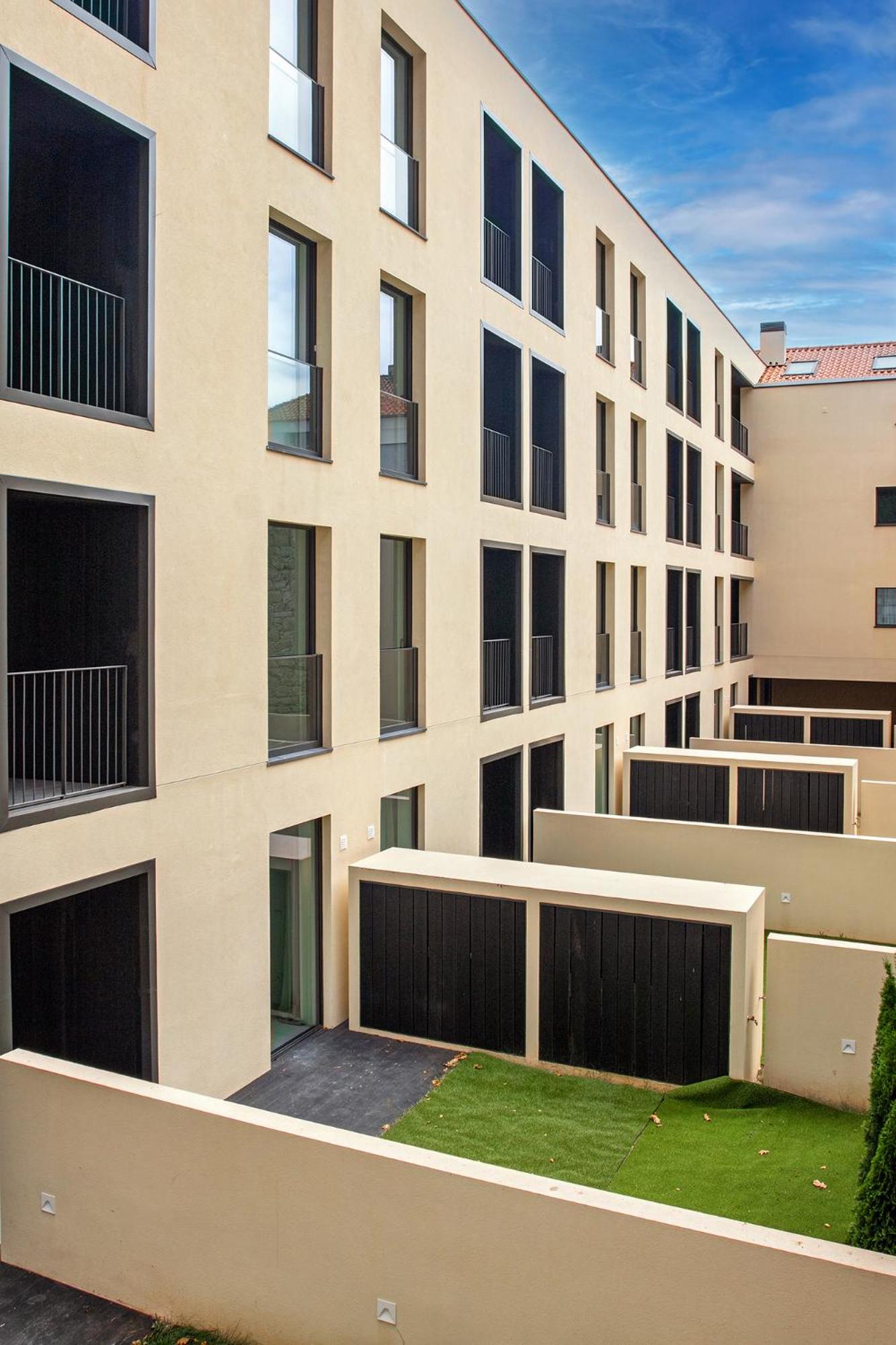 Land Roots Riverside Apartments