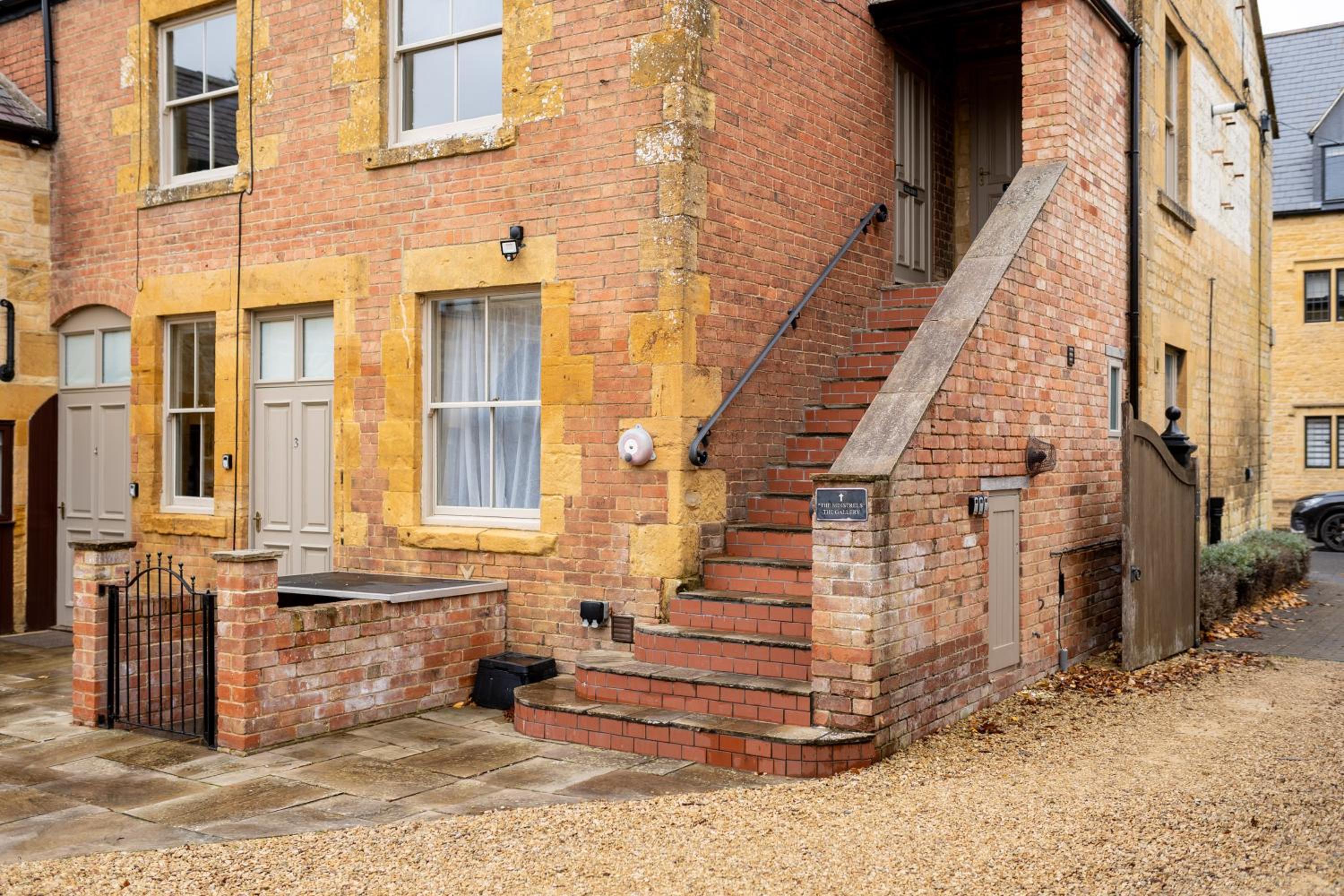 Delabere House - Luxury Cotswolds Holiday Apartments