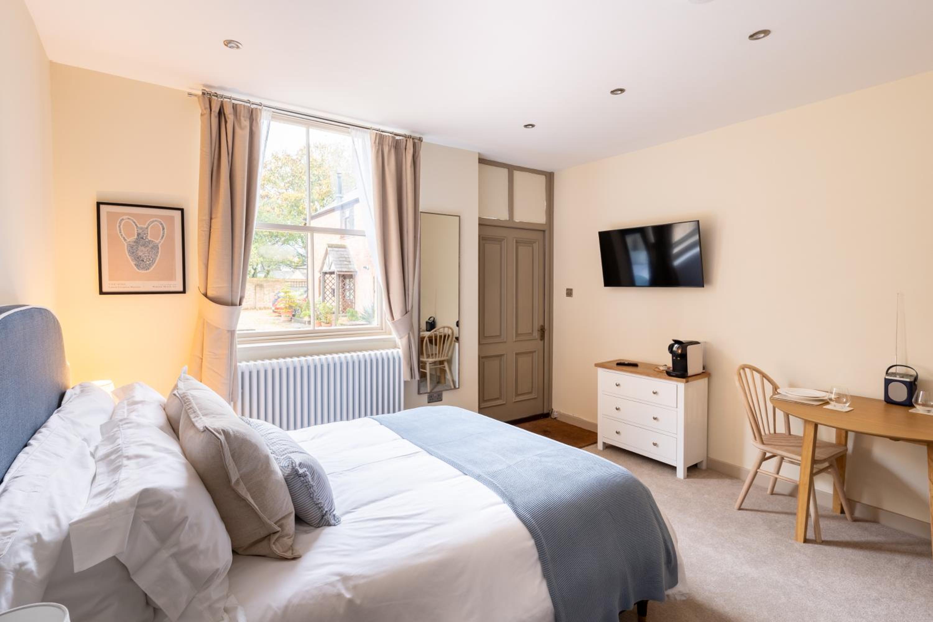 Delabere House - Luxury Cotswolds Holiday Apartments