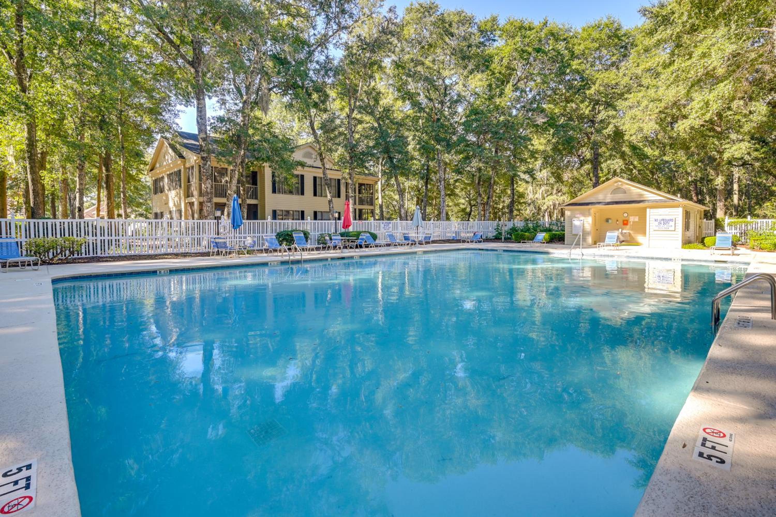 Paradise on Pawleys Island - Golf, Beach and Pool!