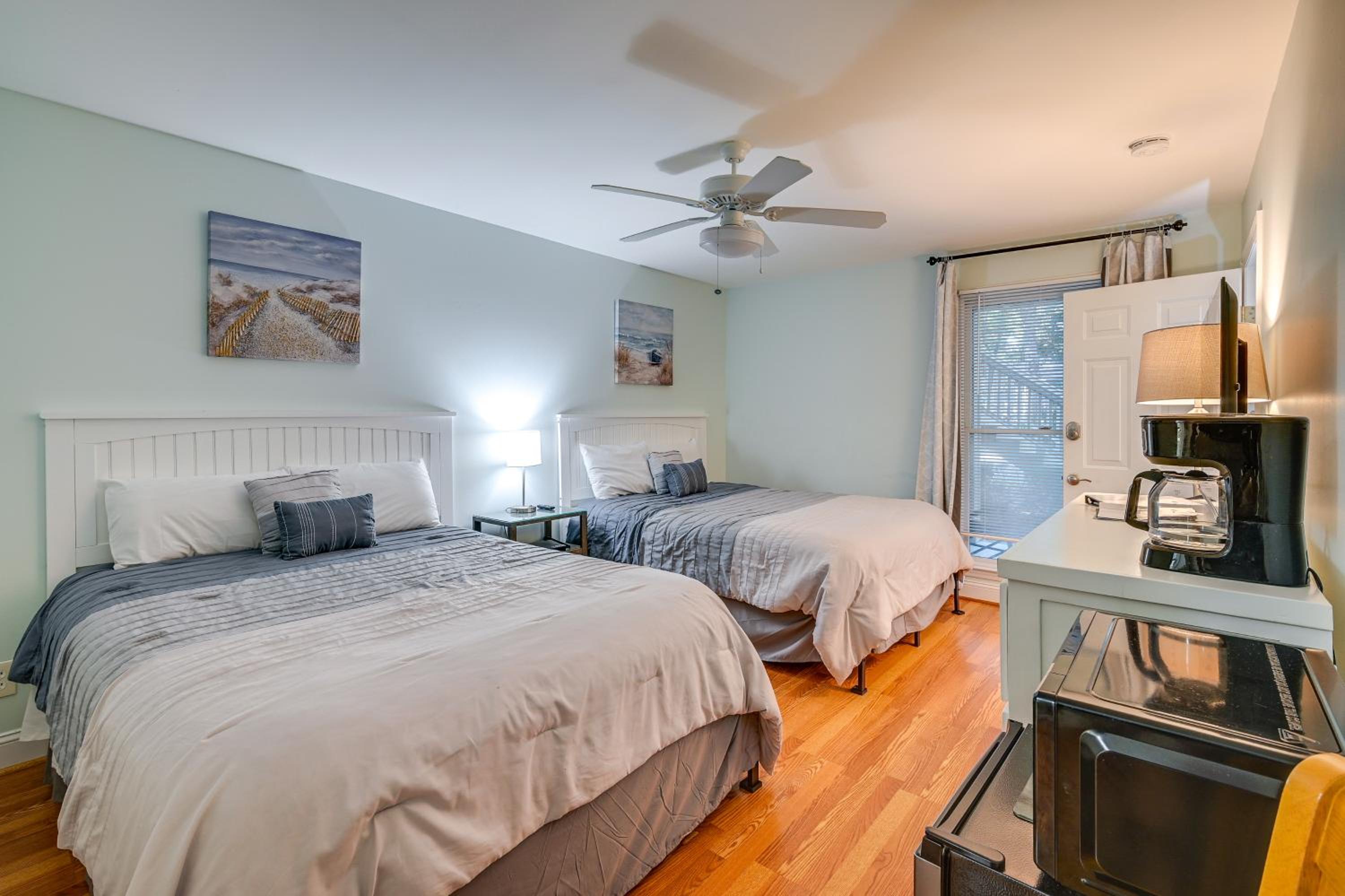 Paradise on Pawleys Island - Golf, Beach and Pool!