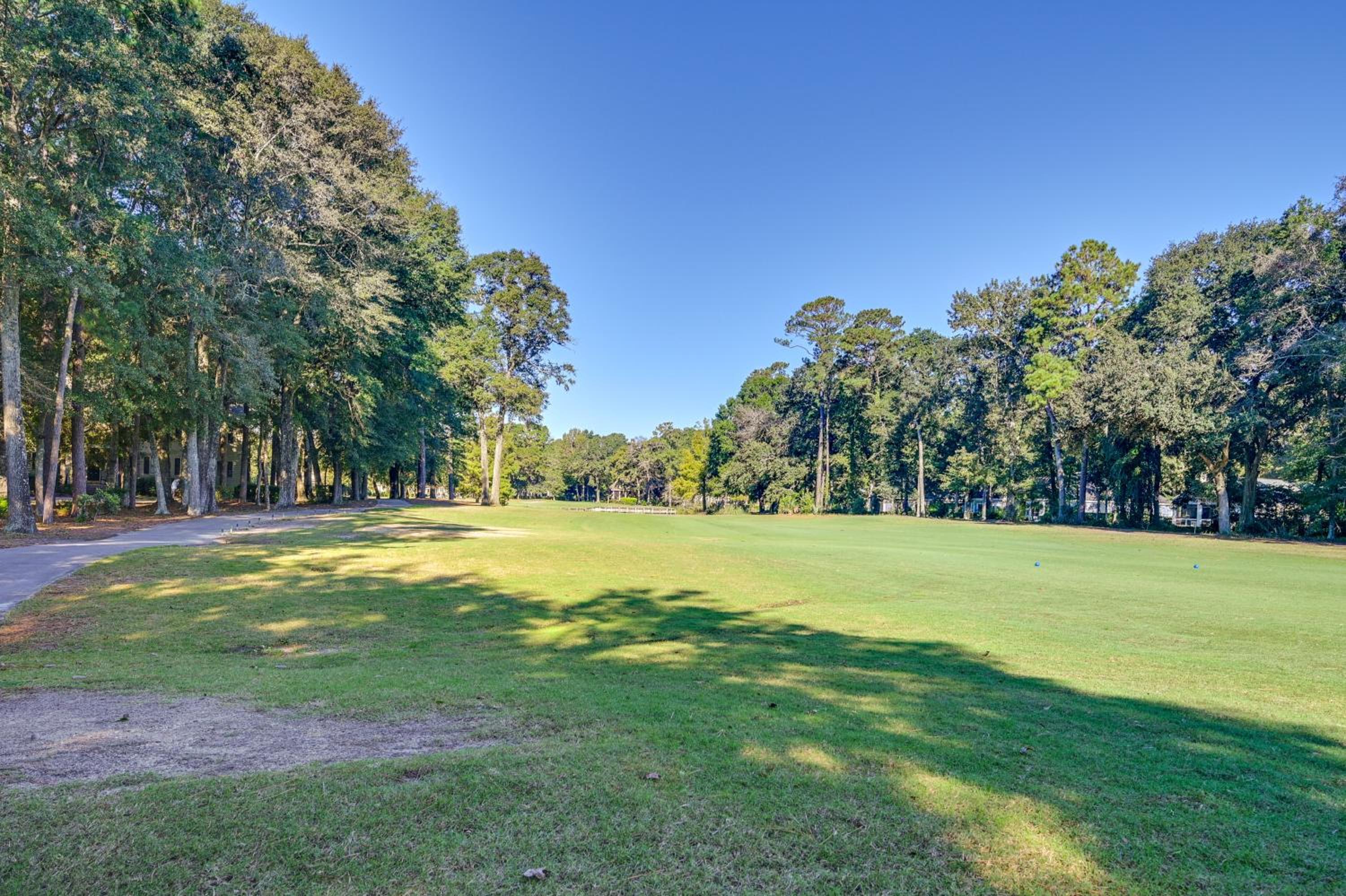 Paradise on Pawleys Island - Golf, Beach and Pool!