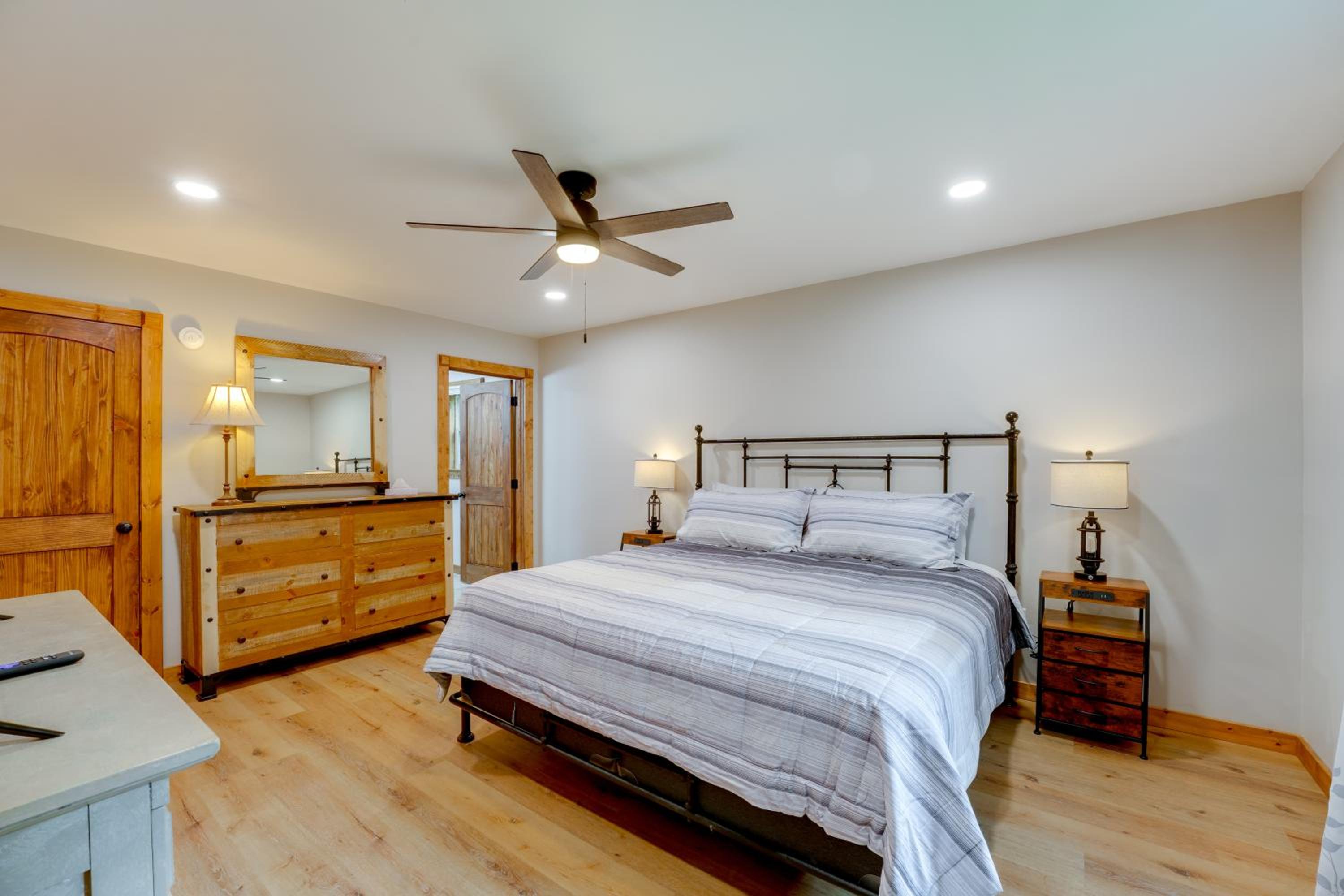 Families Welcome! Creekside Escape in Summerville
