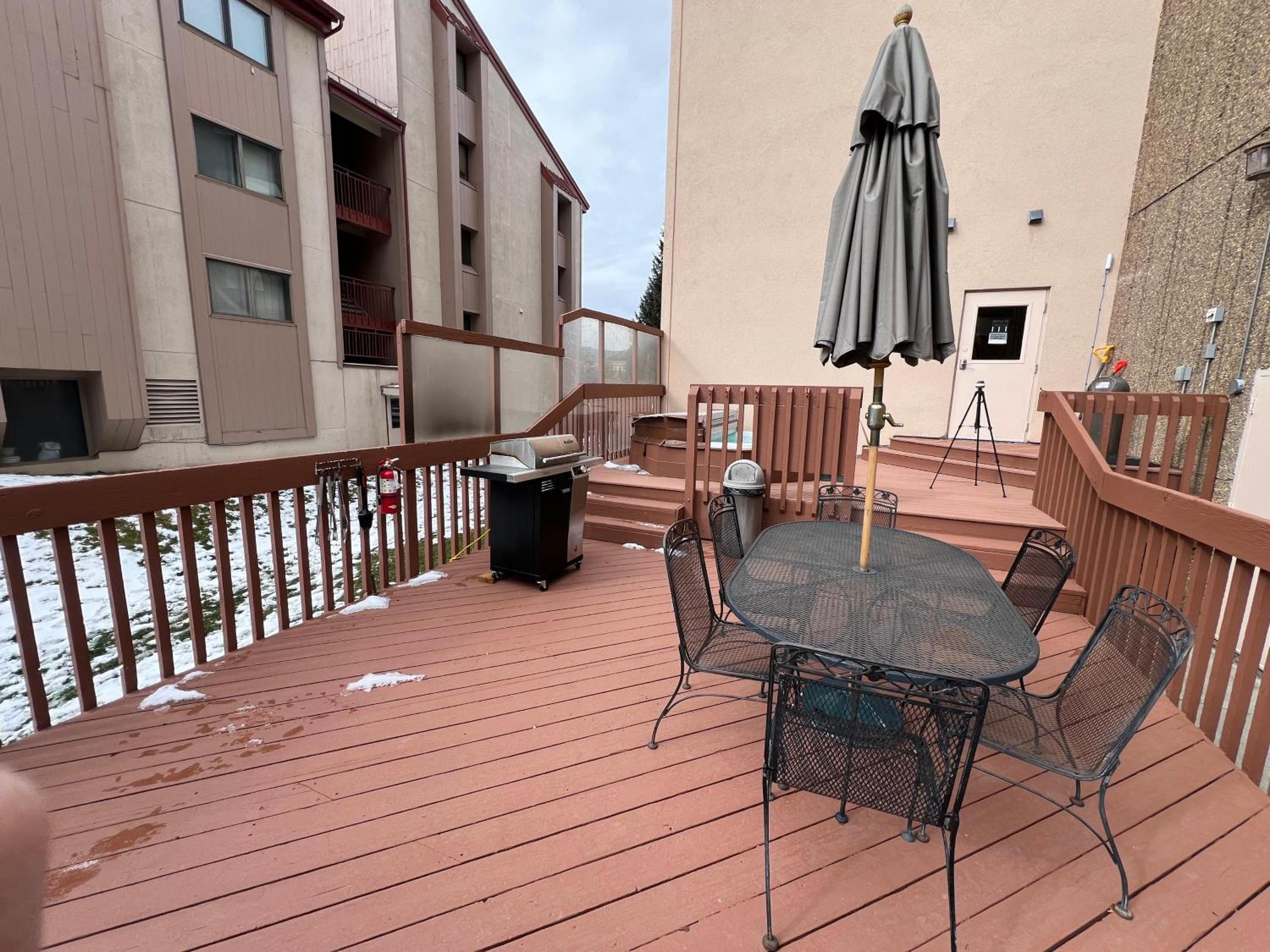 Summit House East 1 Bed Loft 2 Bath SHMB