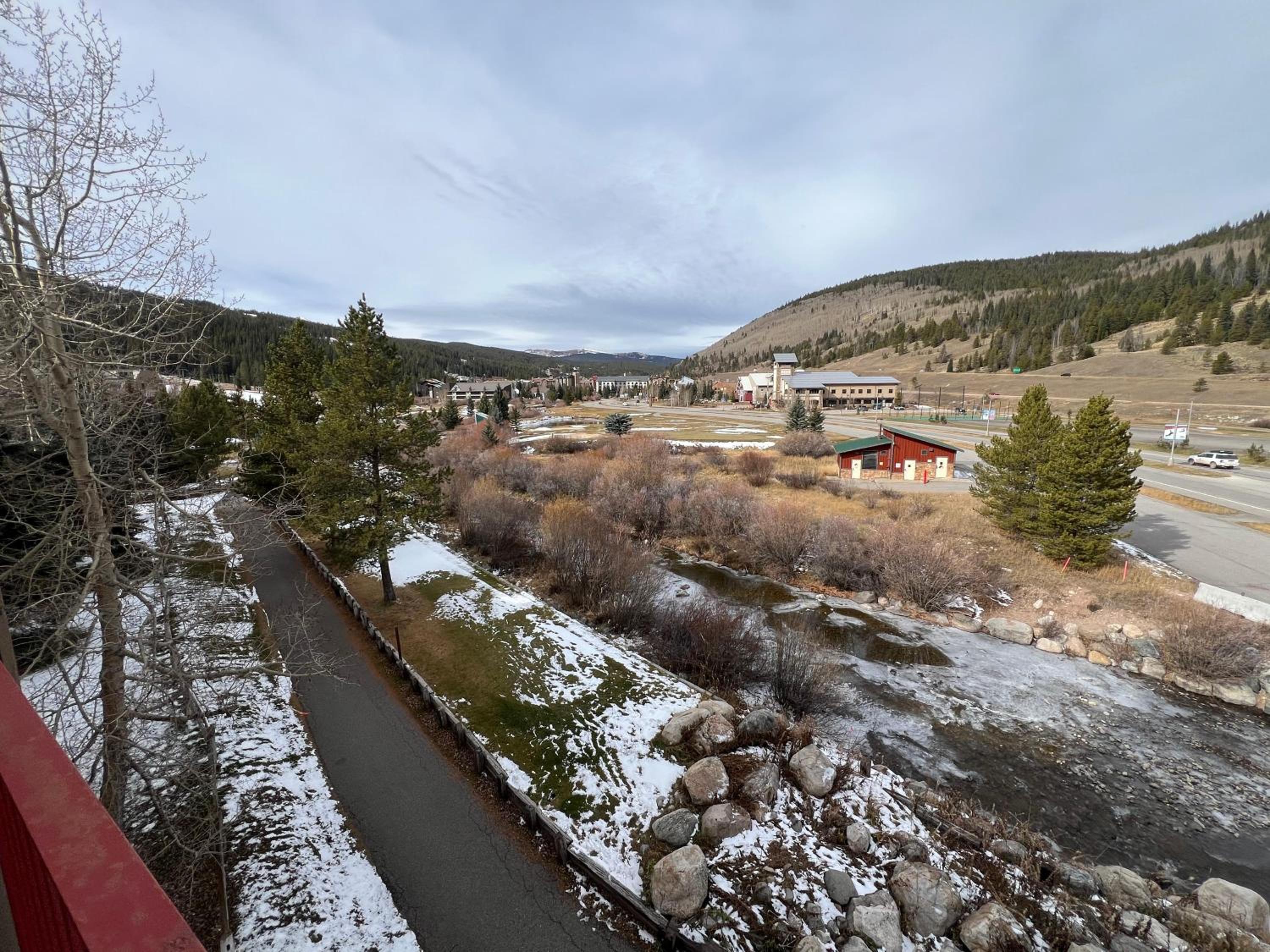 Summit House East 1 Bed Loft 2 Bath SHMB