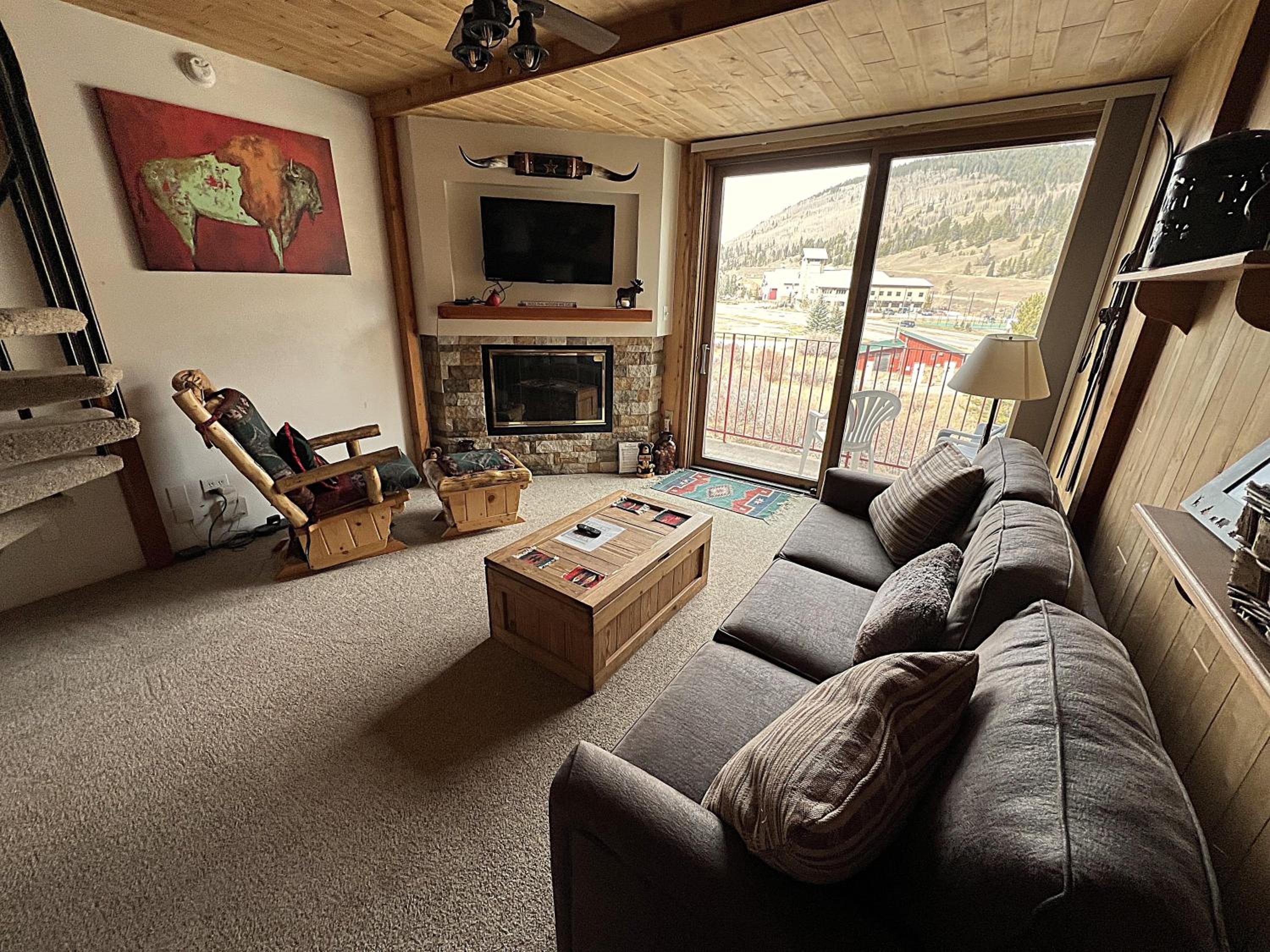 Summit House East 1 Bed Loft 2 Bath SHMB