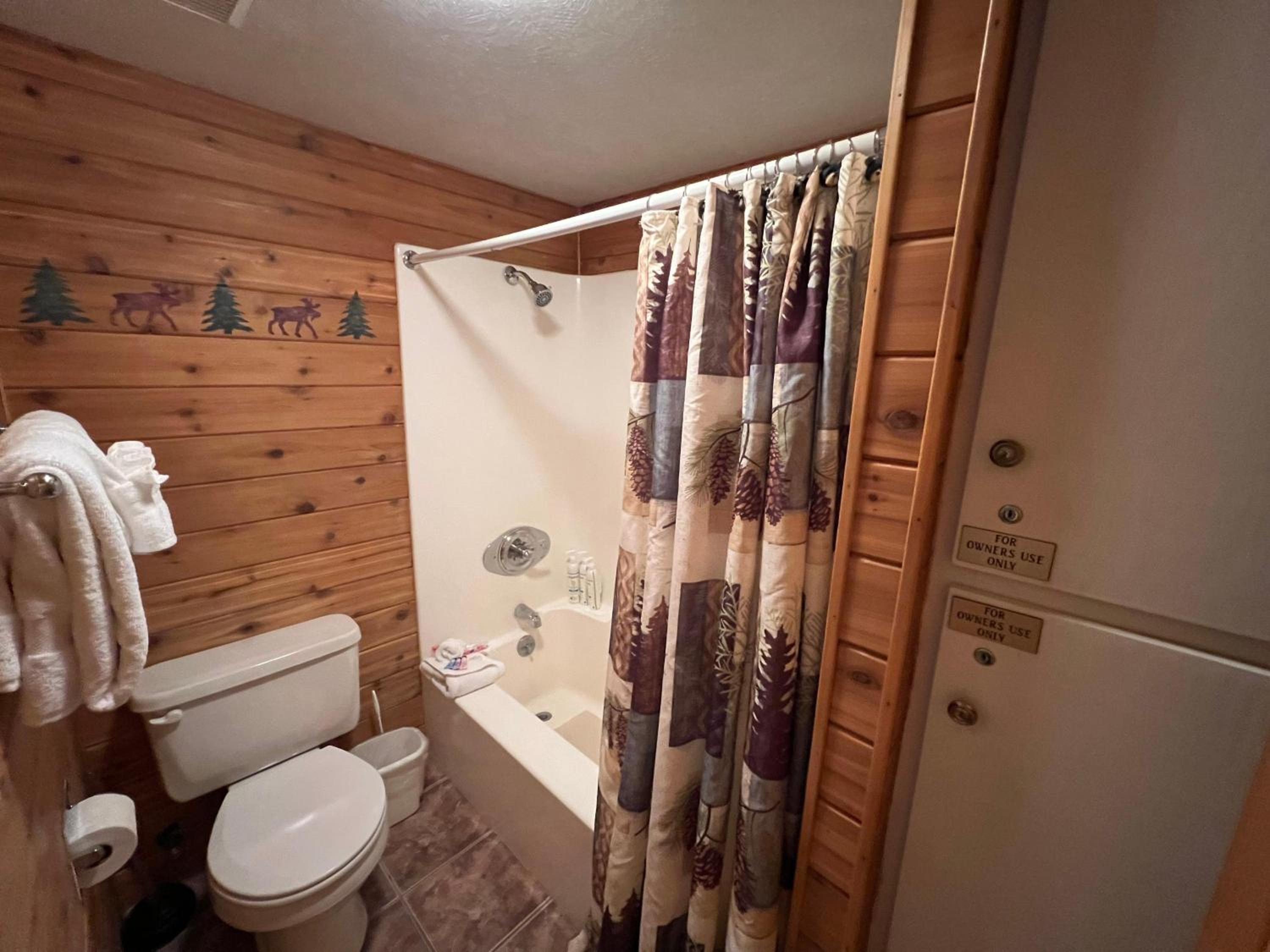 Summit House East 1 Bed Loft 2 Bath SHMB