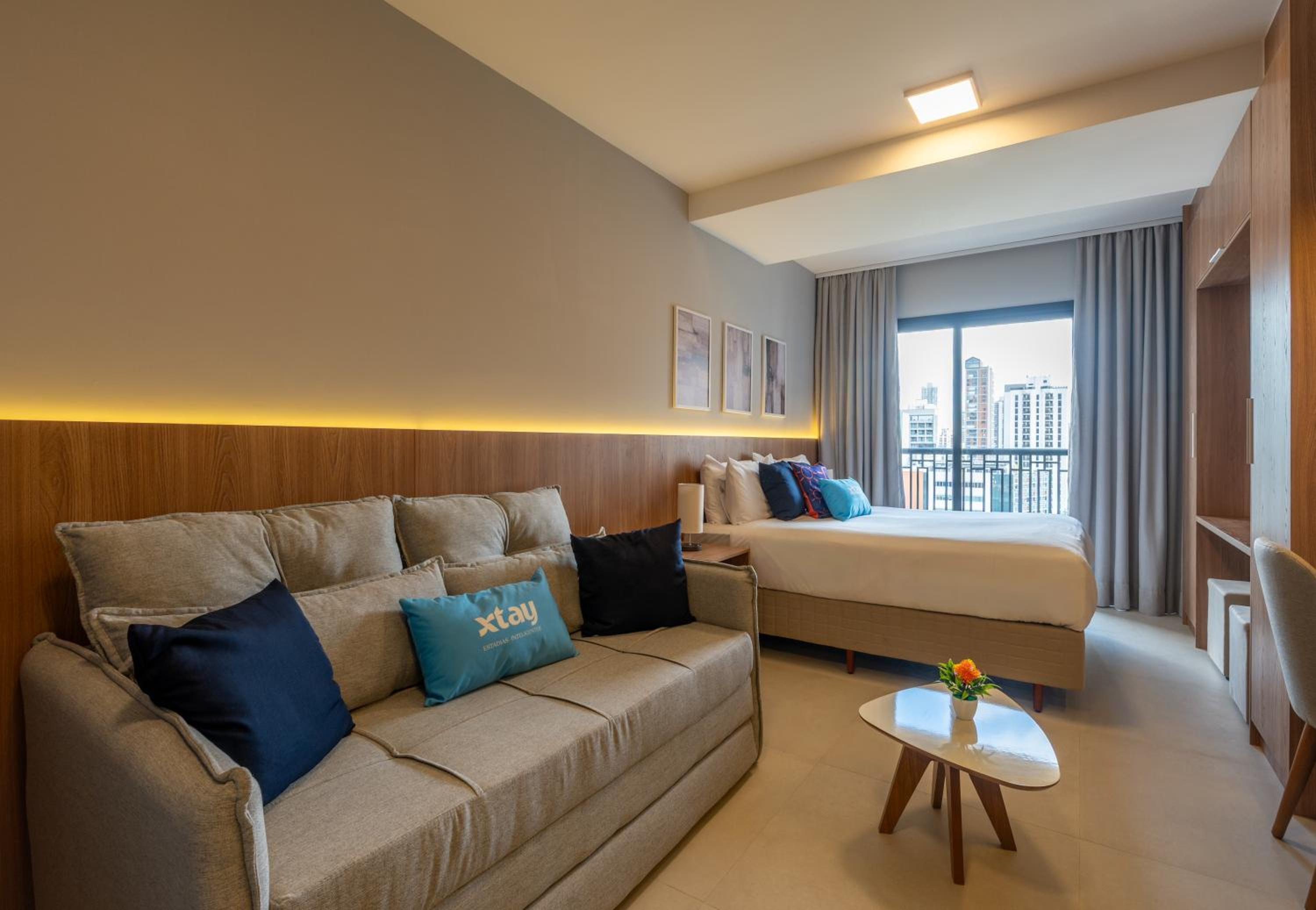 Upper West Perdizes by Xtay - Allianz Parque 500 m away: modern studio with kitchen and city view