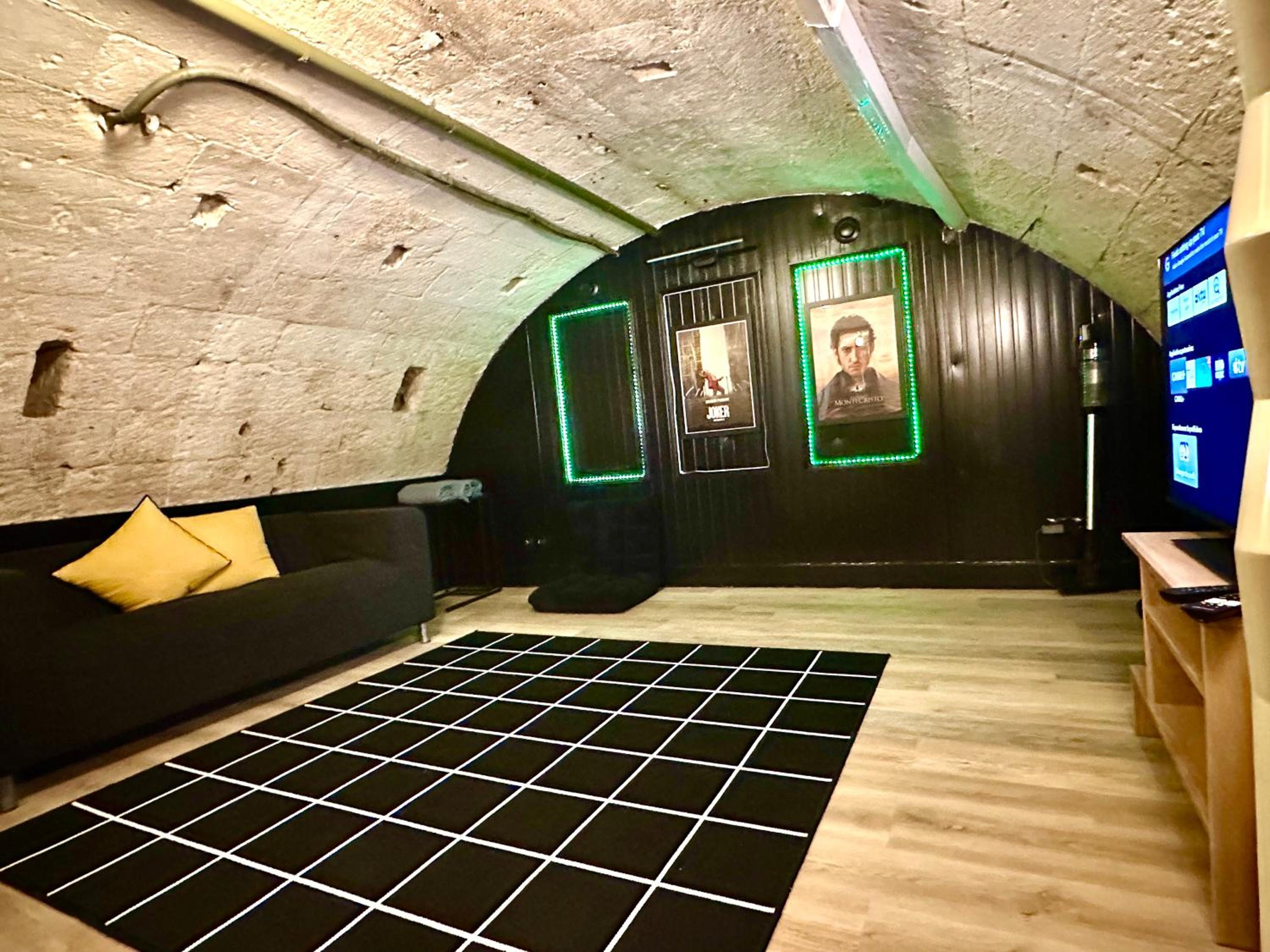 L'ARCADE SECRETE Appartement climatisé, Jacuzzi, Borne d'arcade Bordeaux centre