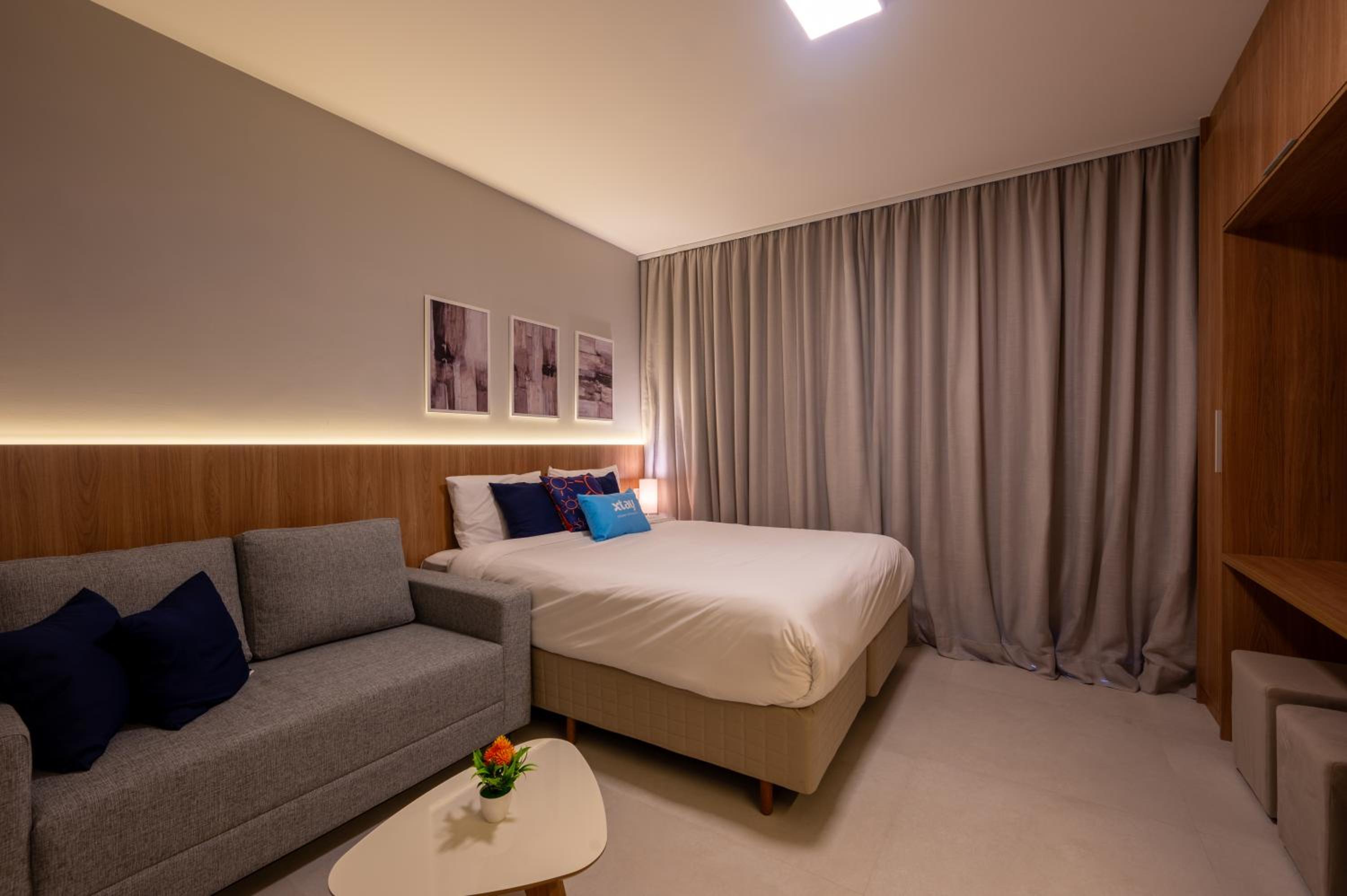 Upper West Perdizes by Xtay - Allianz Parque 500 m away: modern studio with kitchen and city view