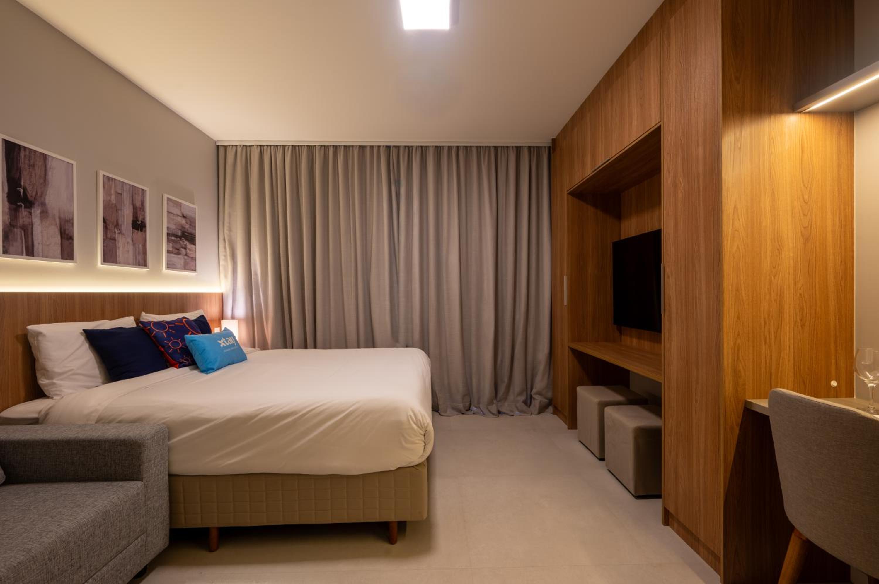 Upper West Perdizes by Xtay - Allianz Parque 500 m away: modern studio with kitchen and city view