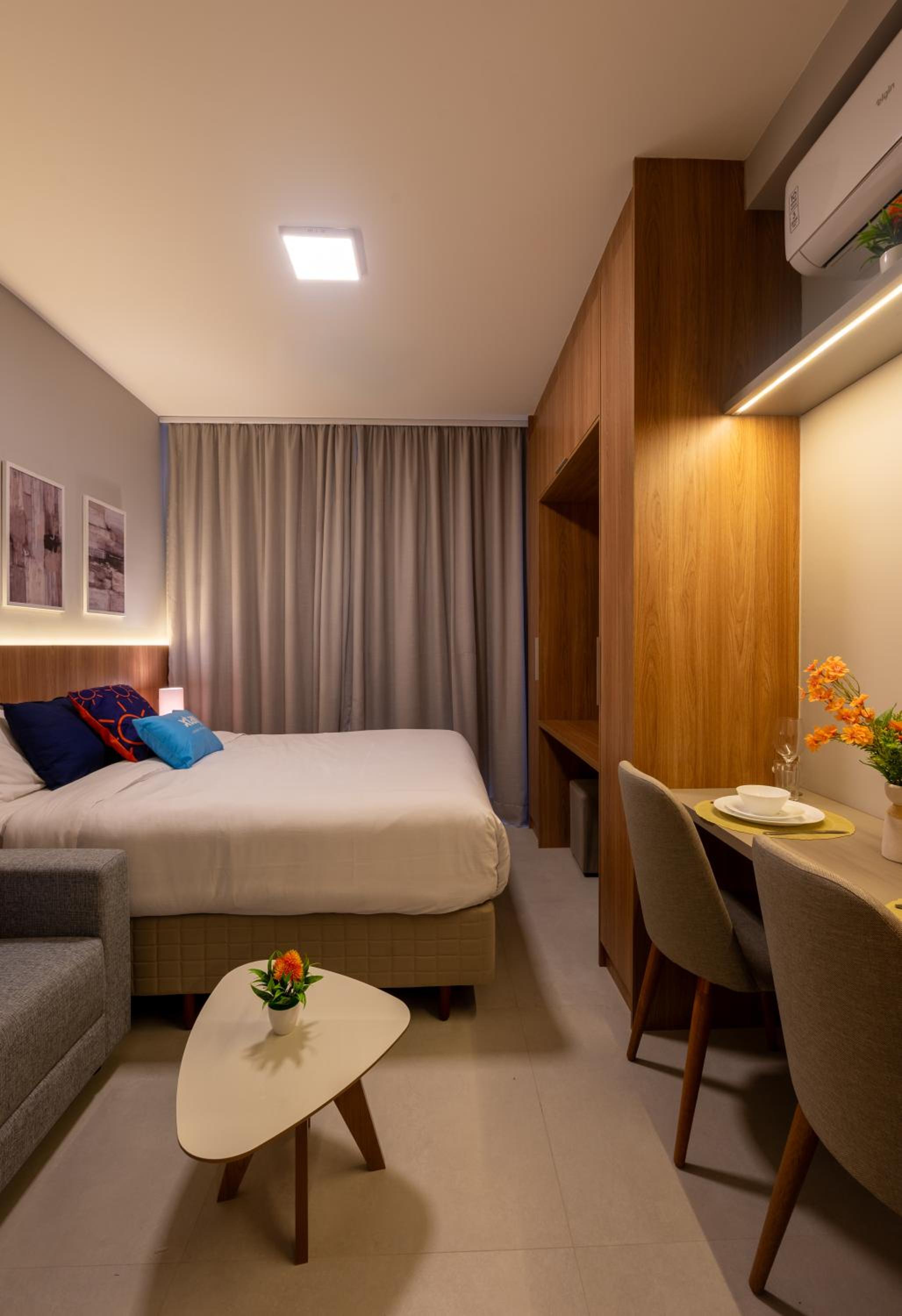 Upper West Perdizes by Xtay - Allianz Parque 500 m away: modern studio with kitchen and city view