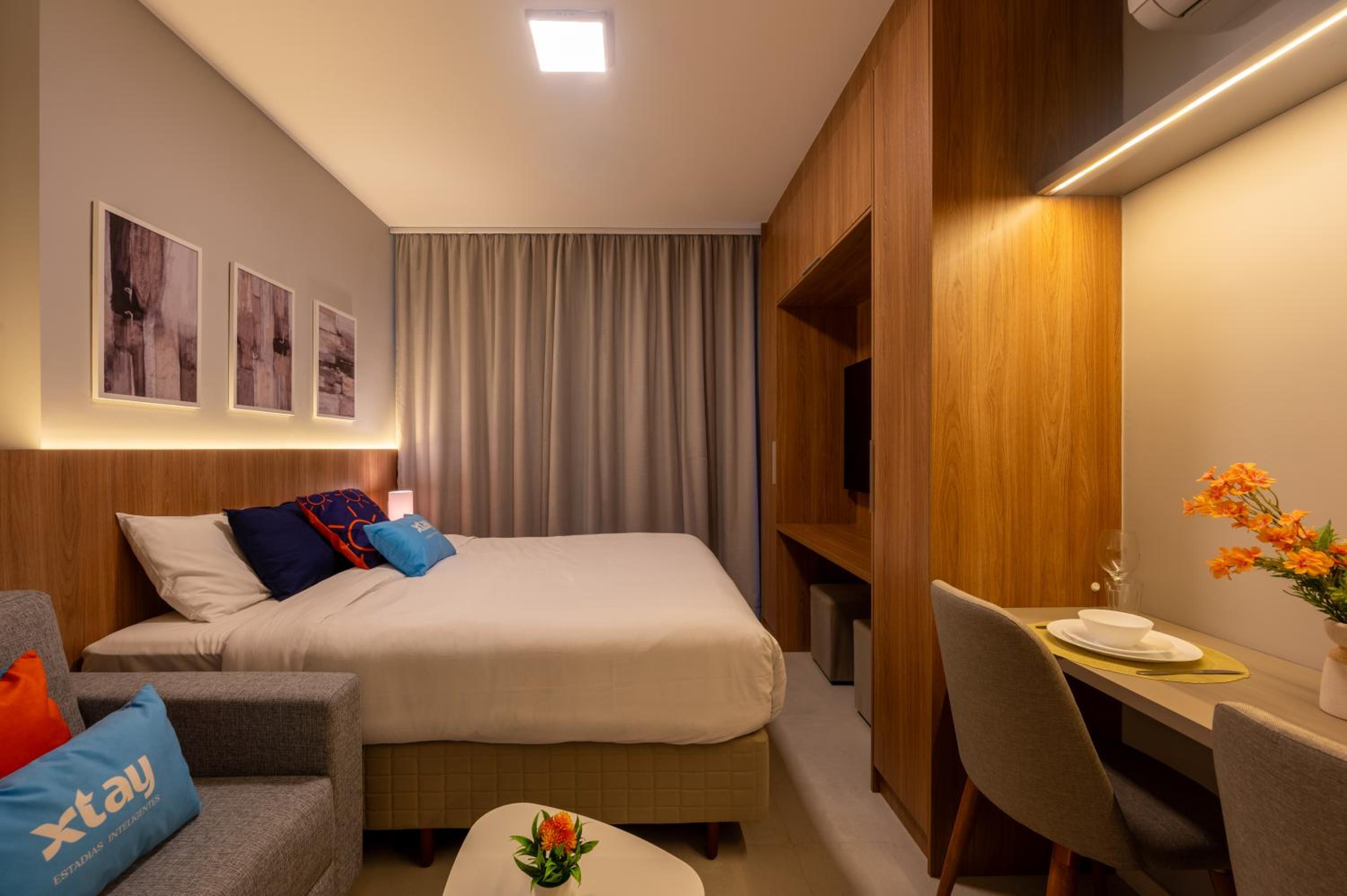 Upper West Perdizes by Xtay - Allianz Parque 500 m away: modern studio with kitchen and city view