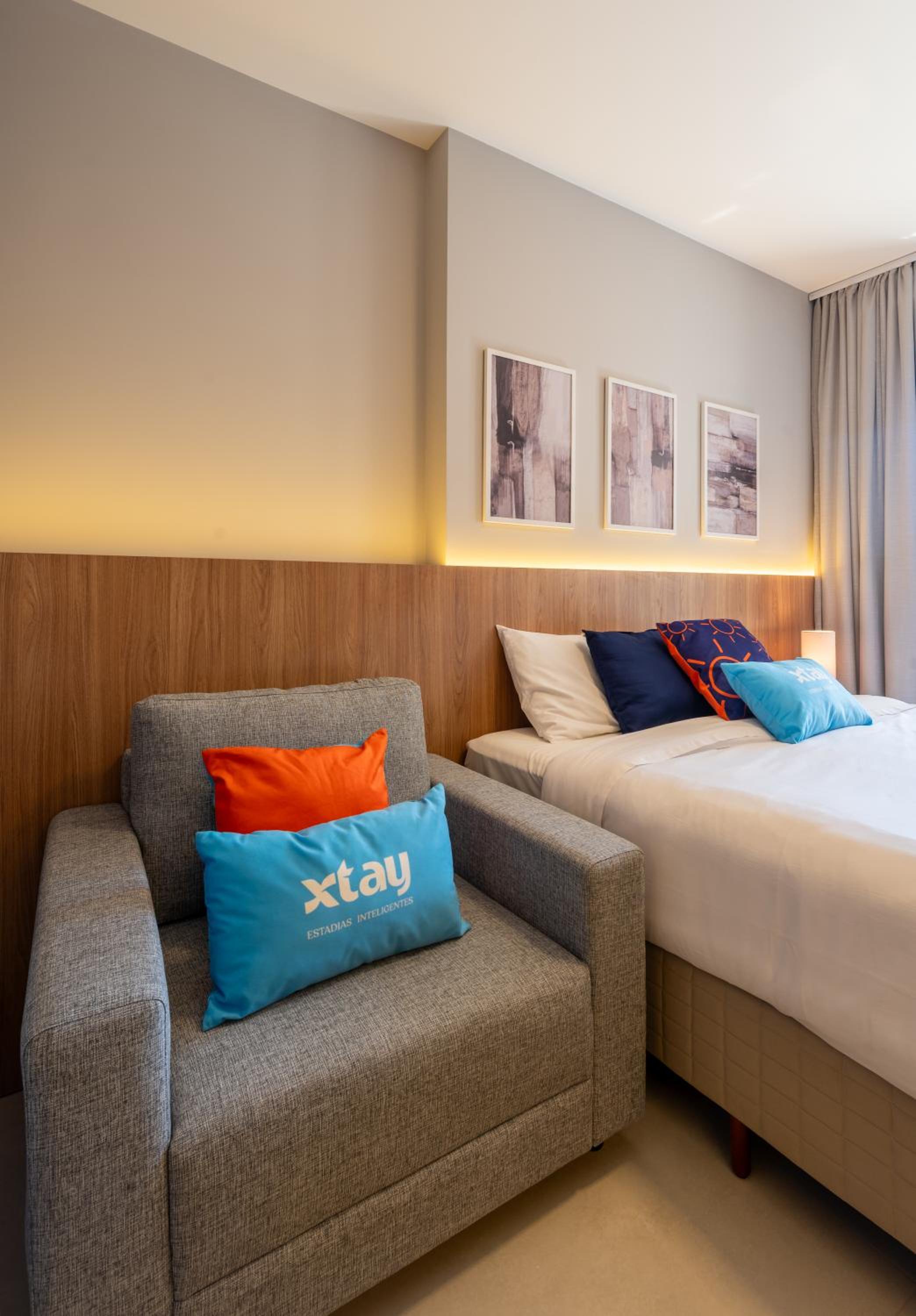 Upper West Perdizes by Xtay - Allianz Parque 500 m away: modern studio with kitchen and city view