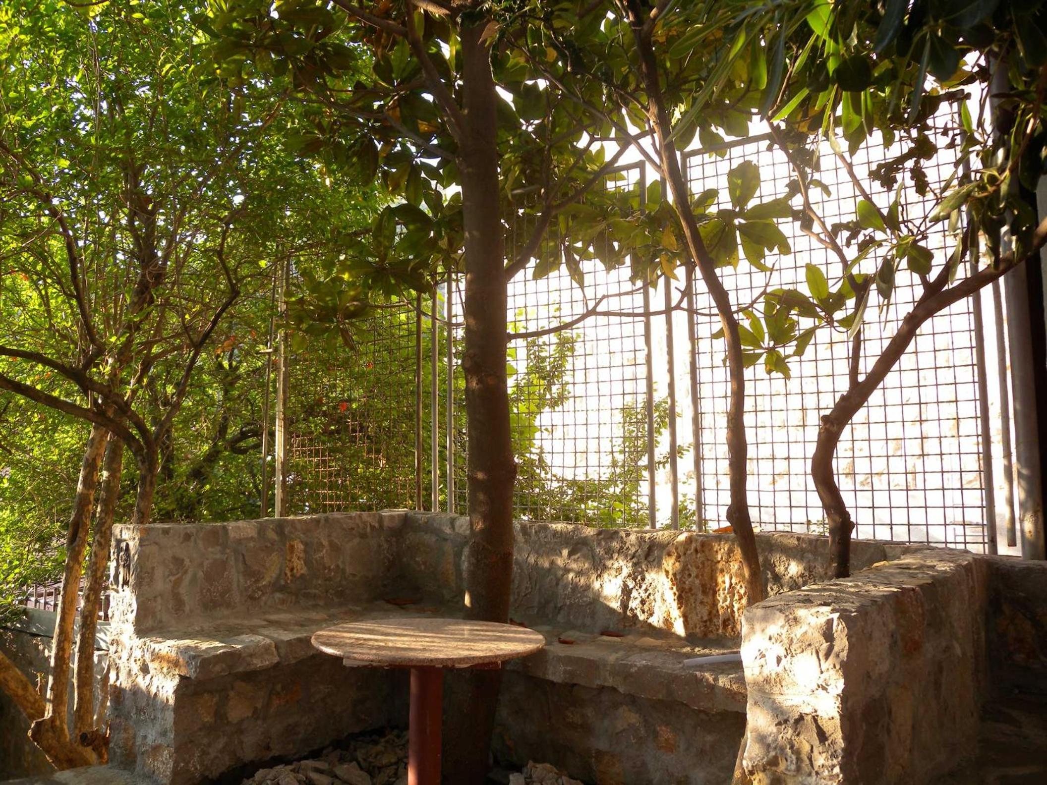 Apartments Markovic Sutomore