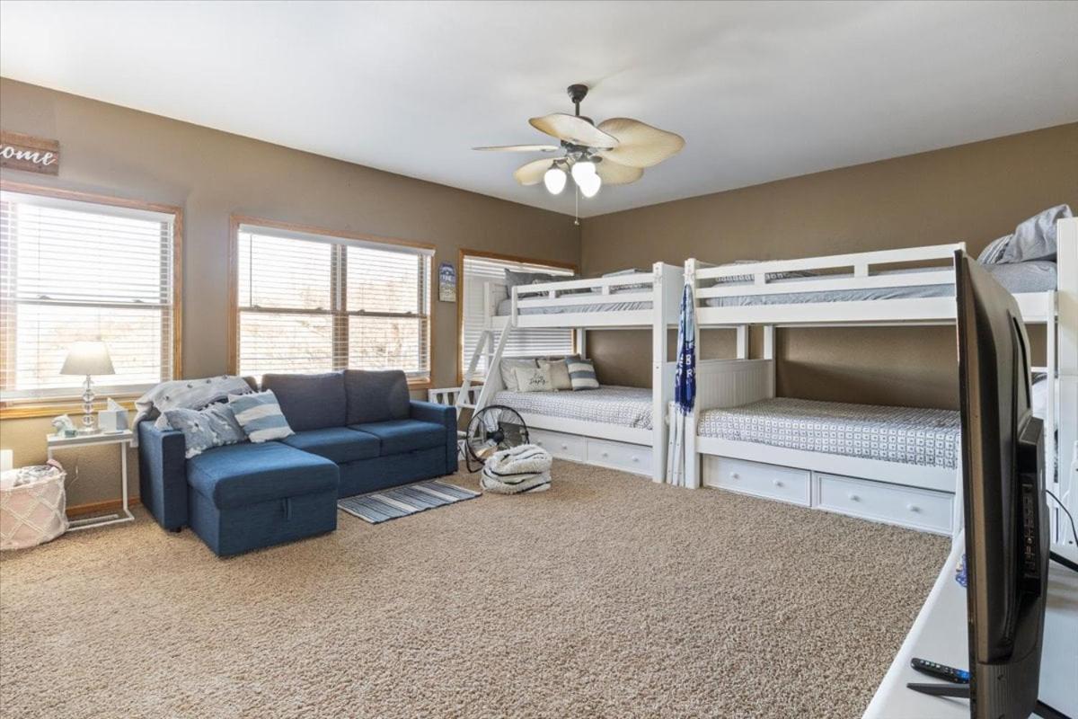 Lakefront Family Retreat w/ Views, Boat Slip