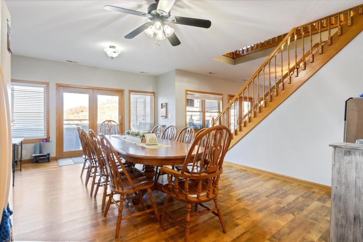 Lakefront Family Retreat w/ Views, Boat Slip